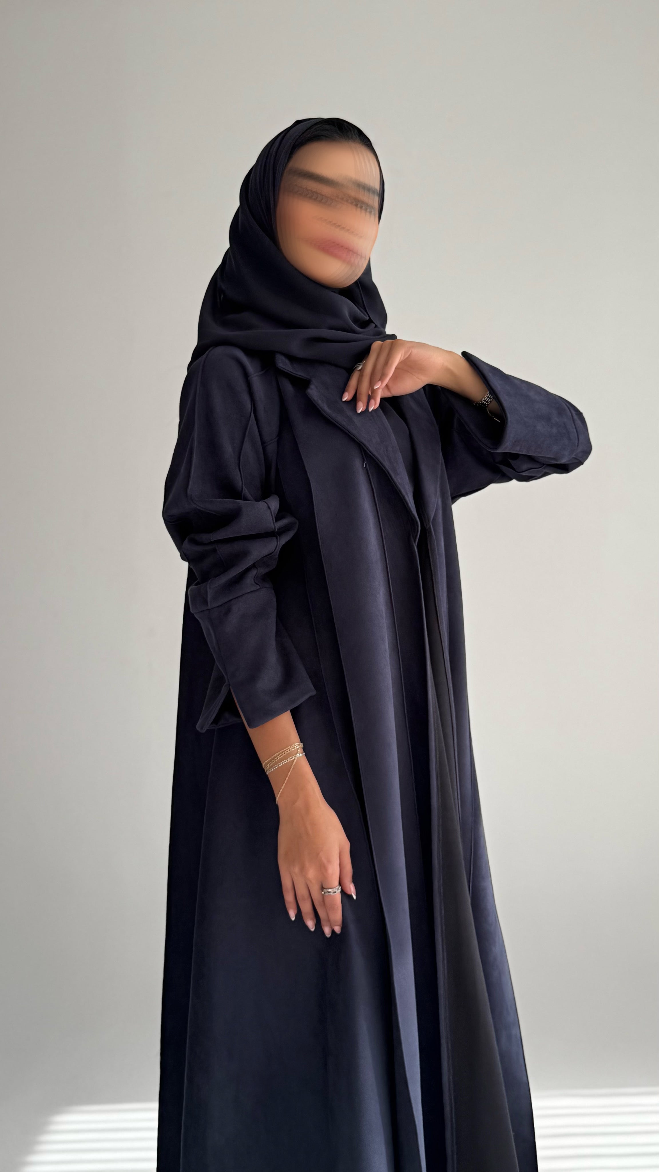 MWT844 - عباية بليزر شامواة |  Blazer Abaya - Aya