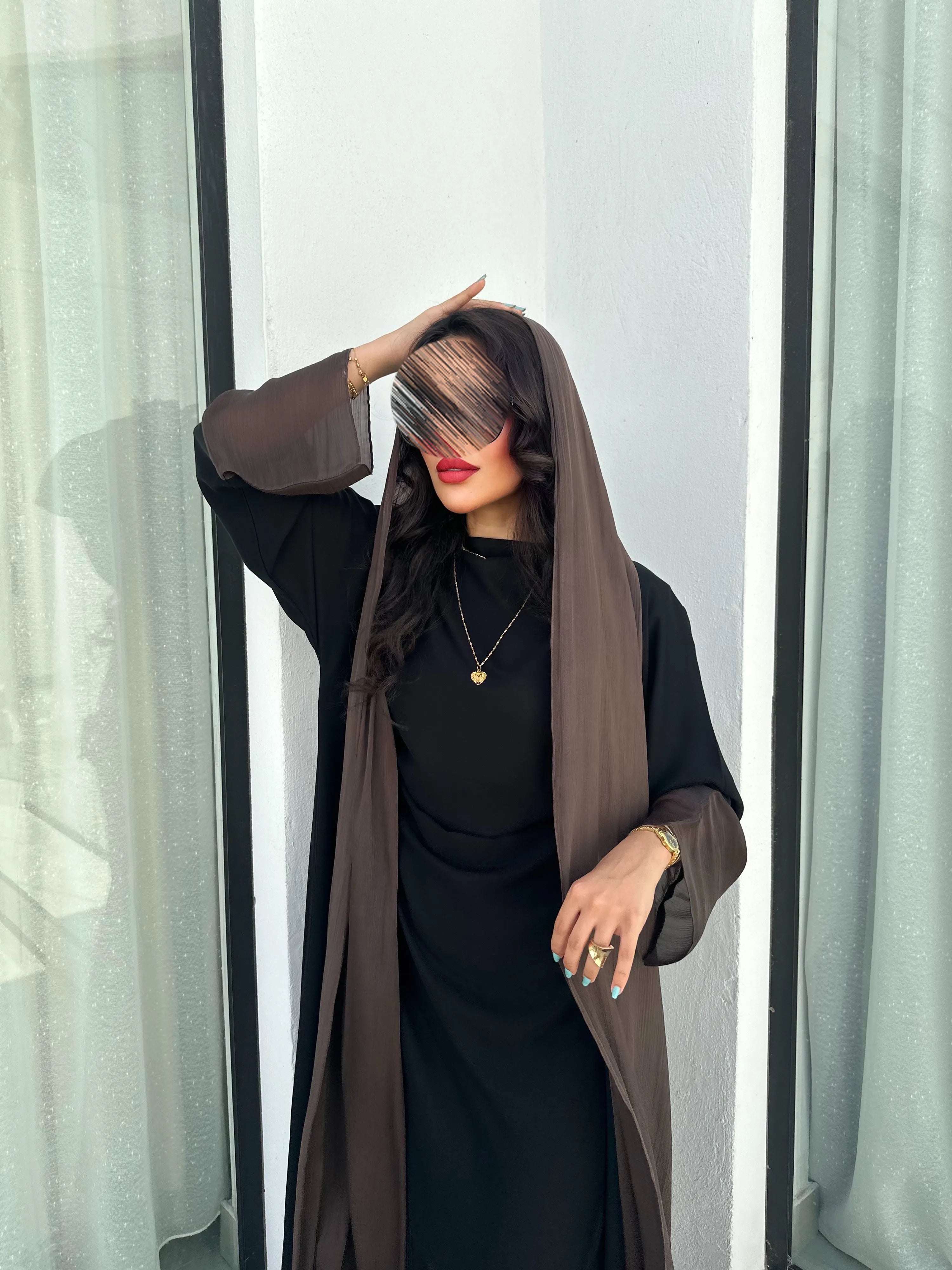 MWT4388 - عباية بلاك بيري وأوليفر بني - Aya
