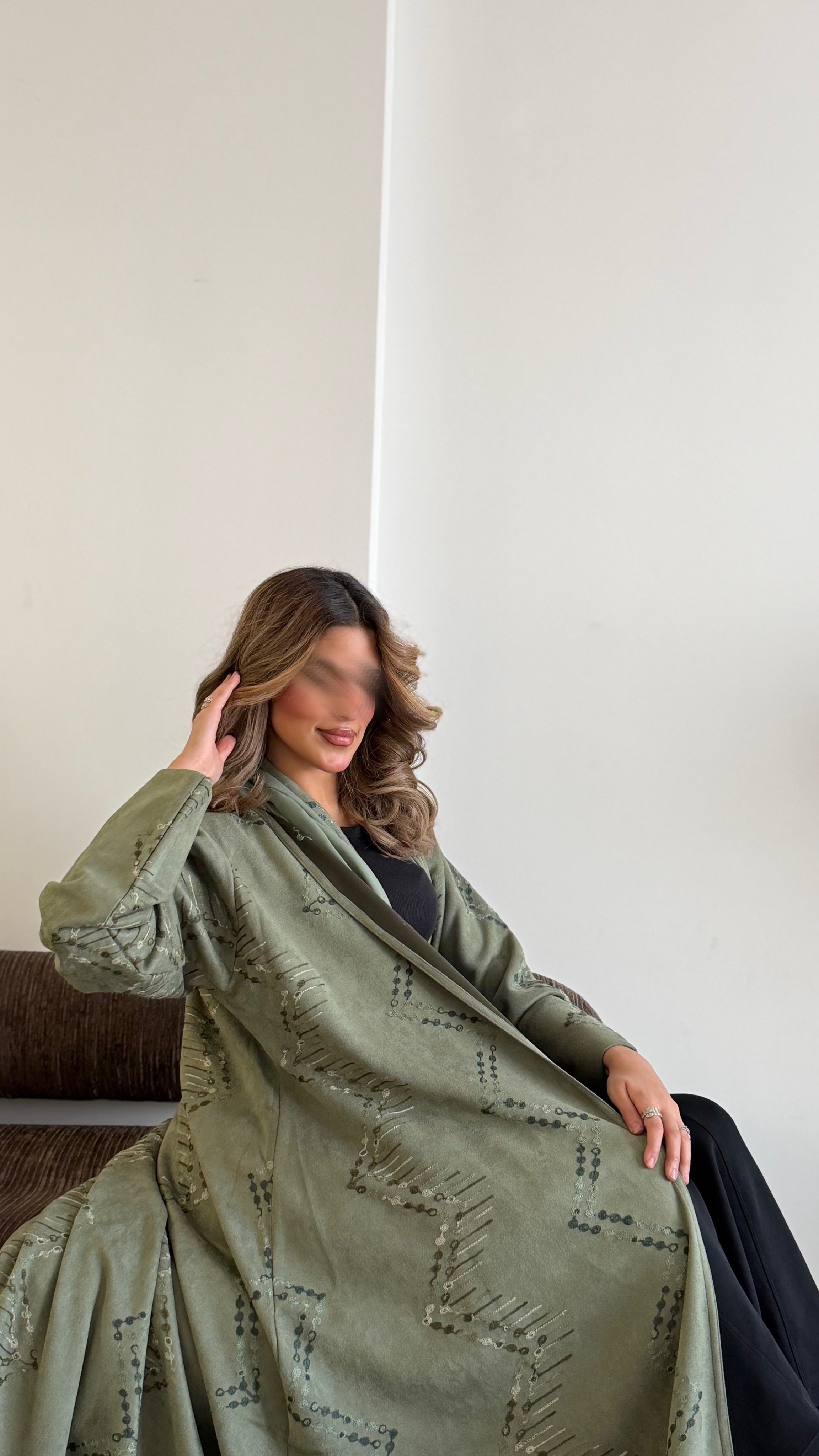 MWT580 - عباية شامواة زيتي - Aya