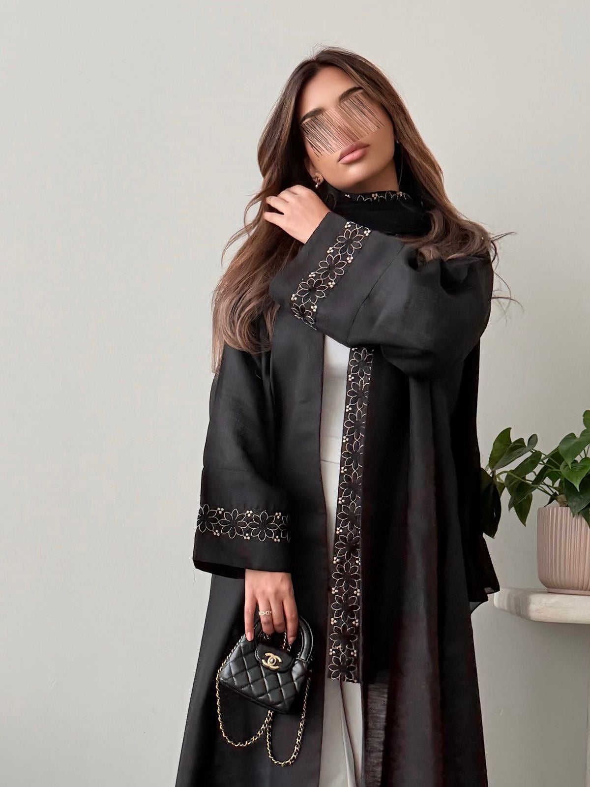 MWT5046 - قماش كريب اسود مع قماش لينن اسود مطرز قصة كلوش - Aya