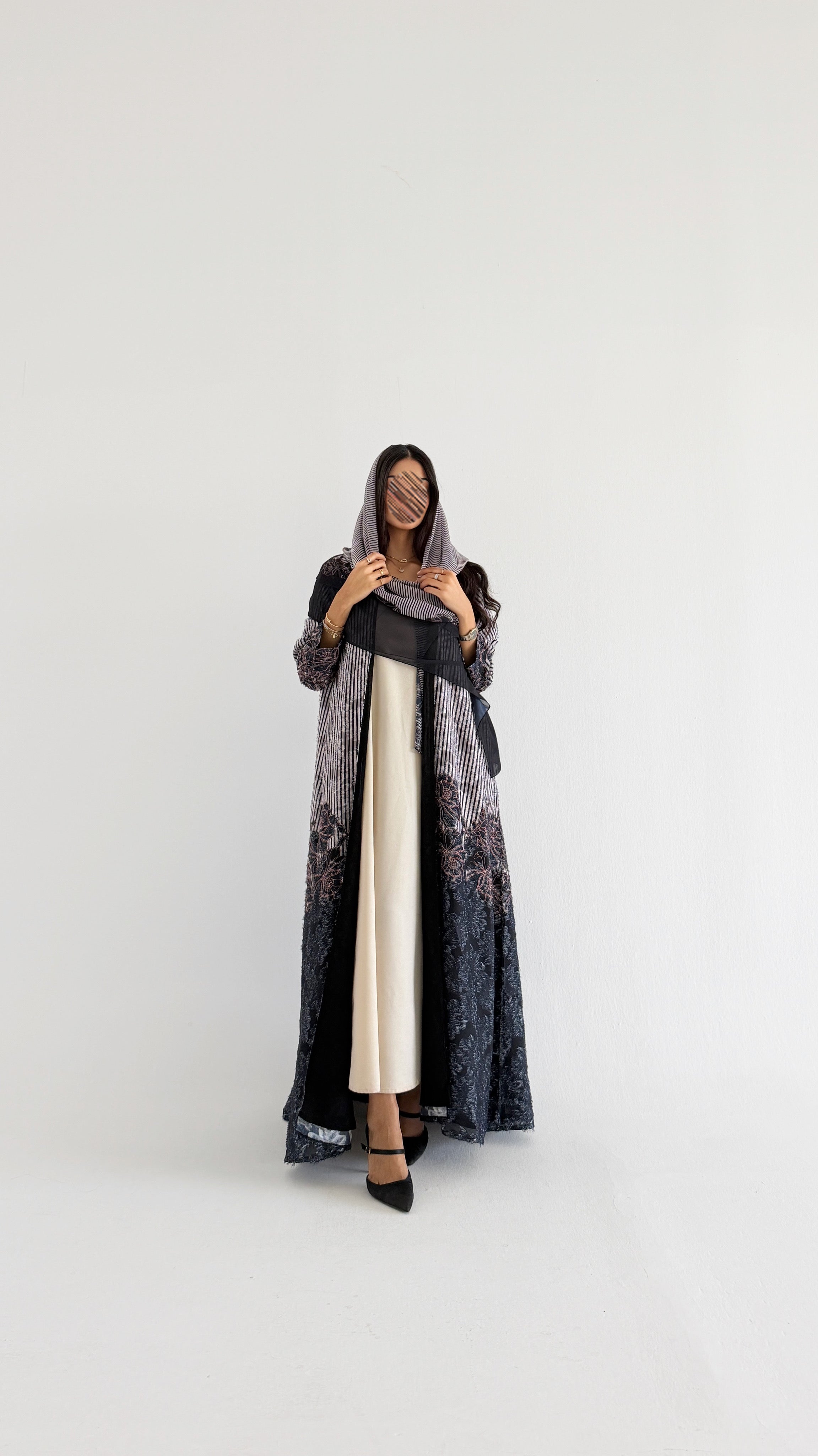 MWT1359 عباية طباعة | Printed Abaya - Aya