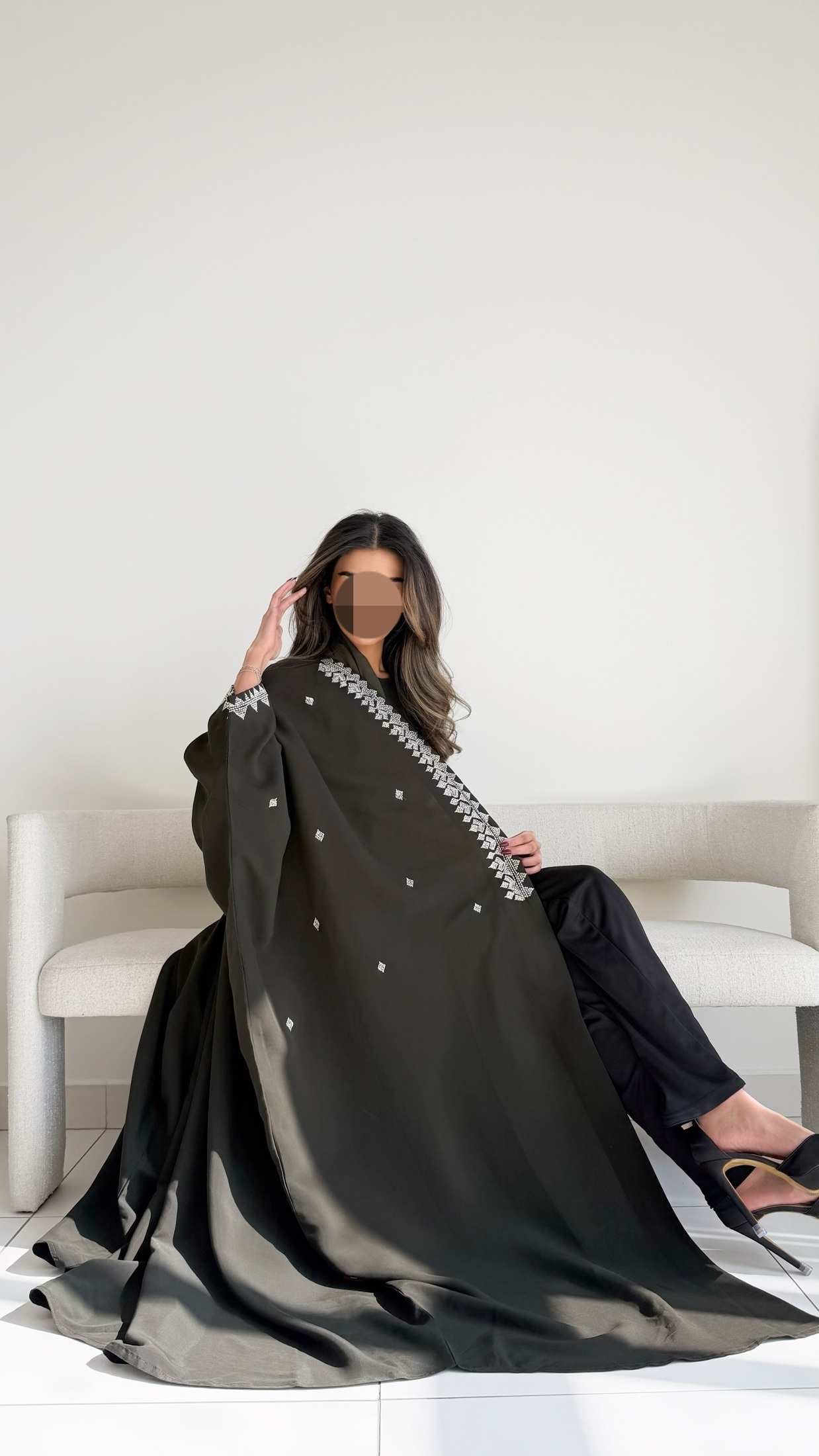 MWT679 - عباية زيتي تطريز - Aya