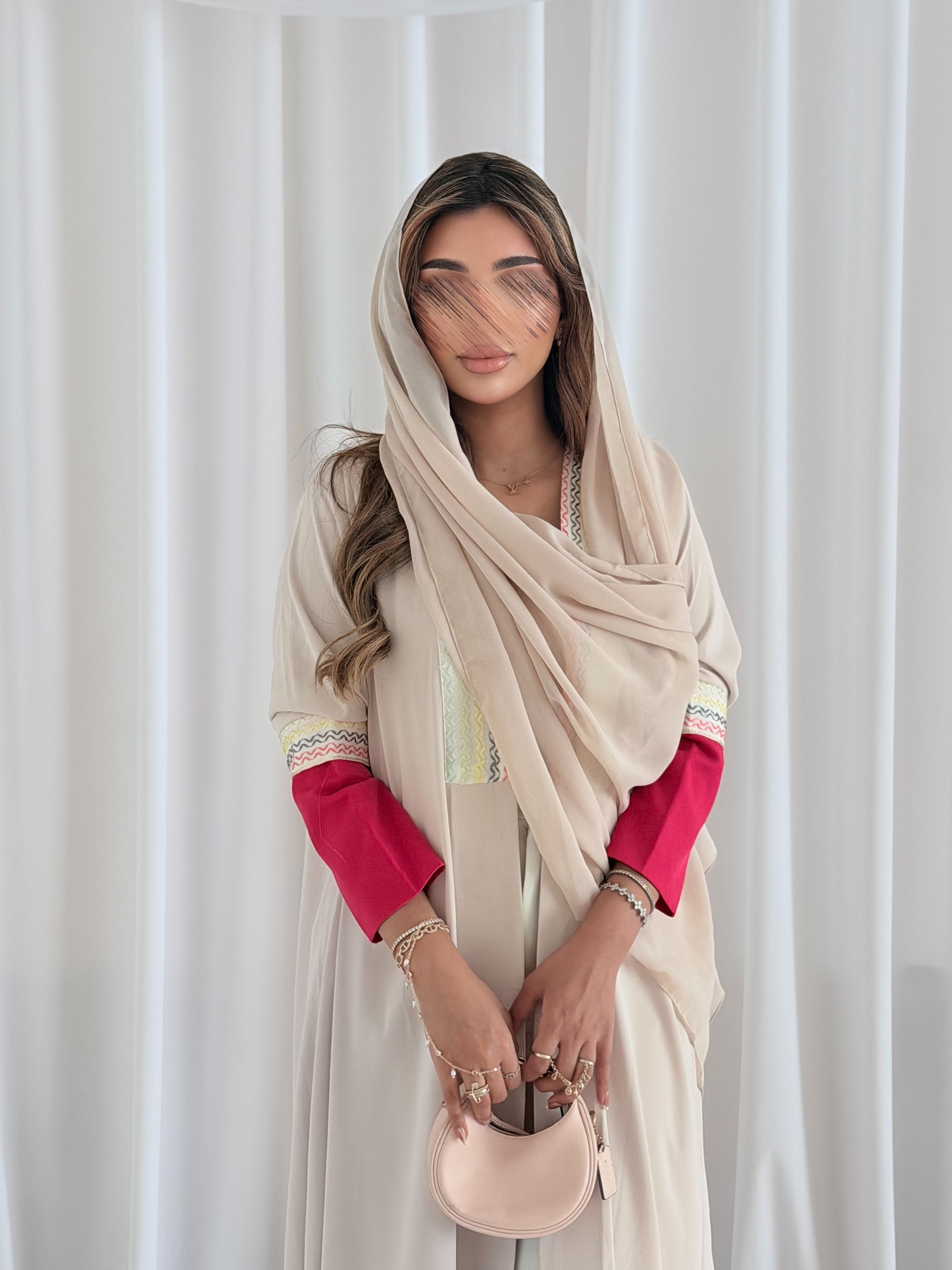 MWT5092 - قماش كريب بيج مع أكمام ستريتس وردي - Aya