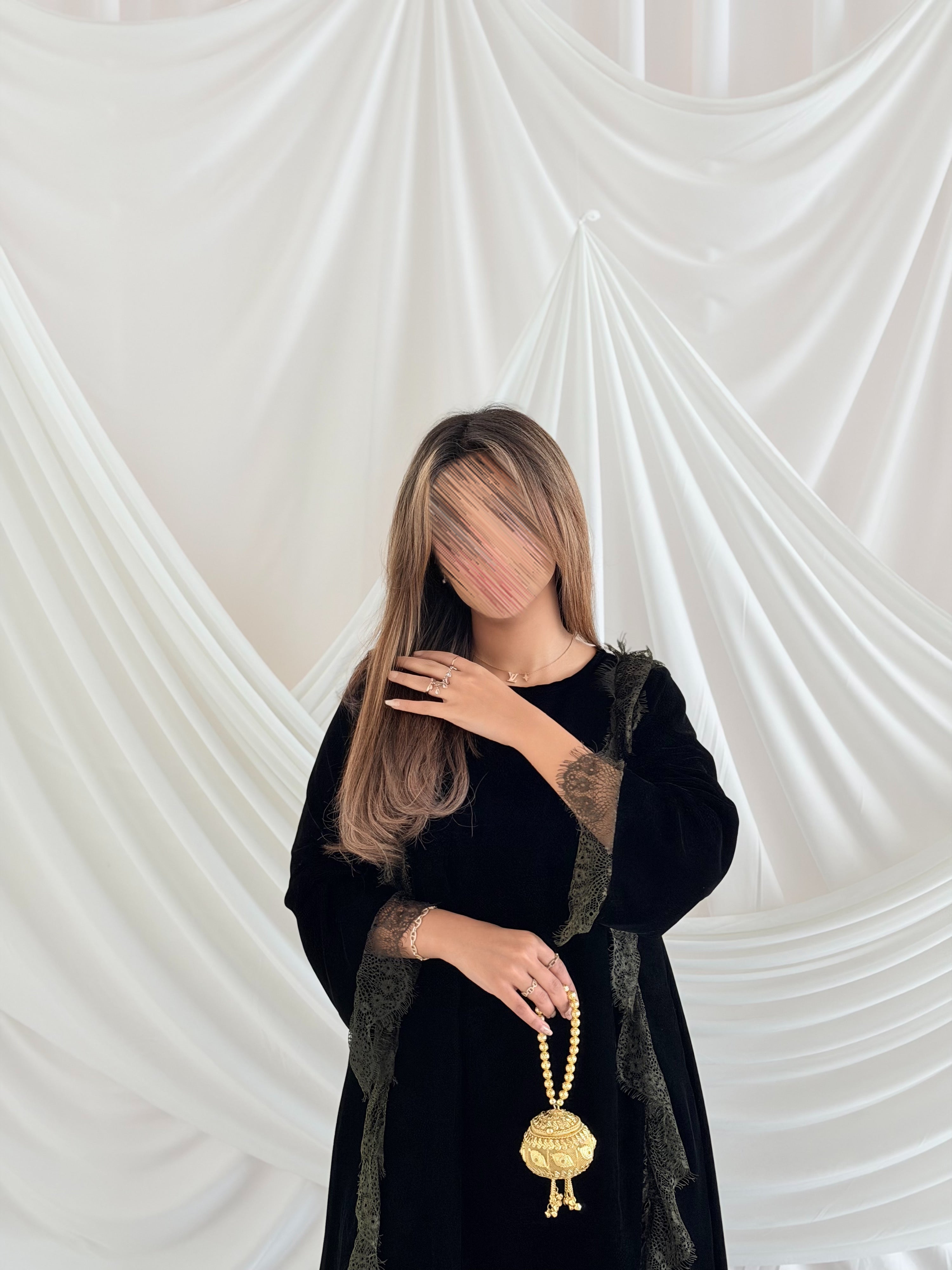 MWJ029 - جلابية مخمل اسود كلفة زيتي - Aya