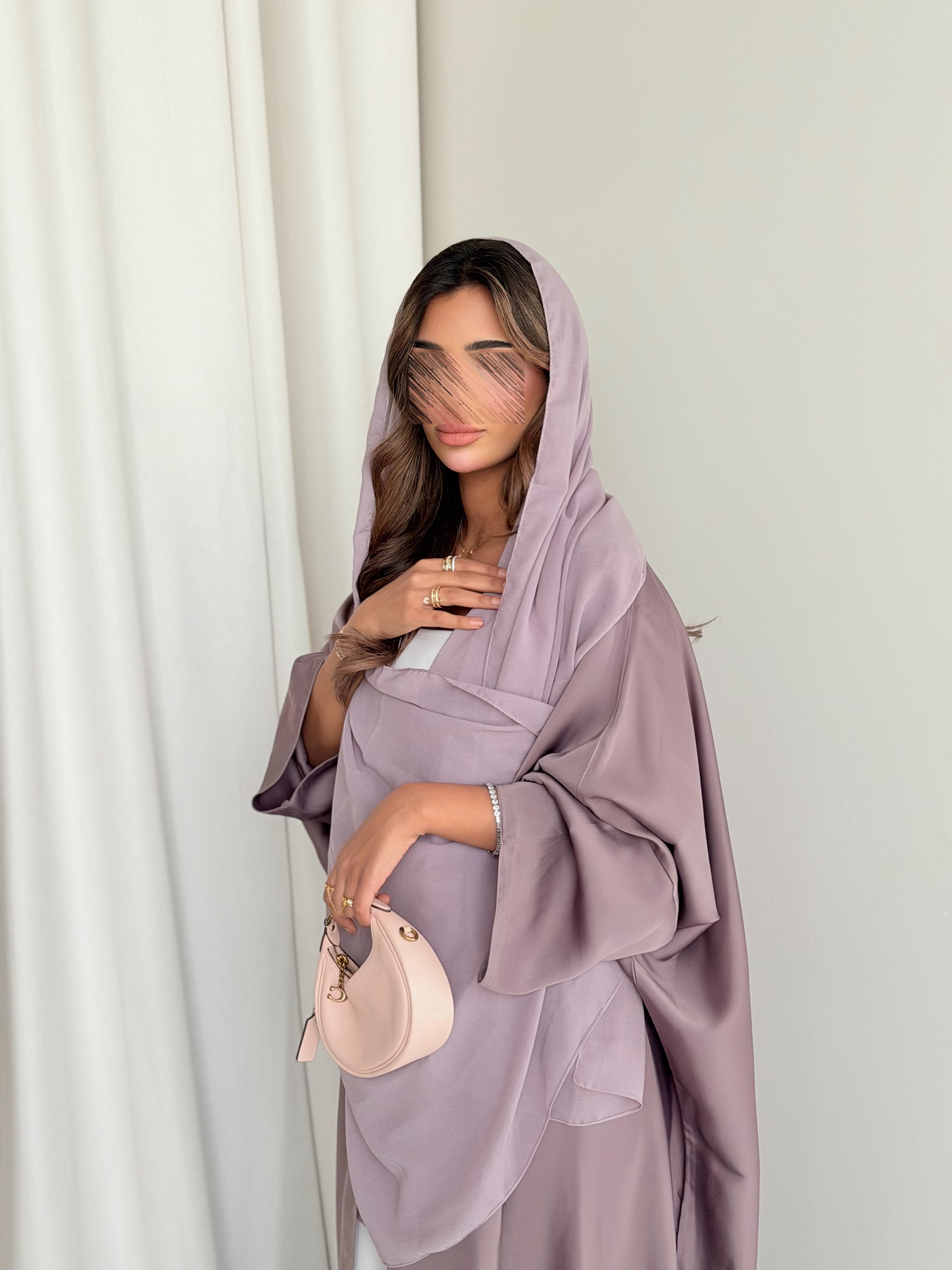 MWT5014 - قماش حرير عنابي فاتح قصة نص كلوش - Aya