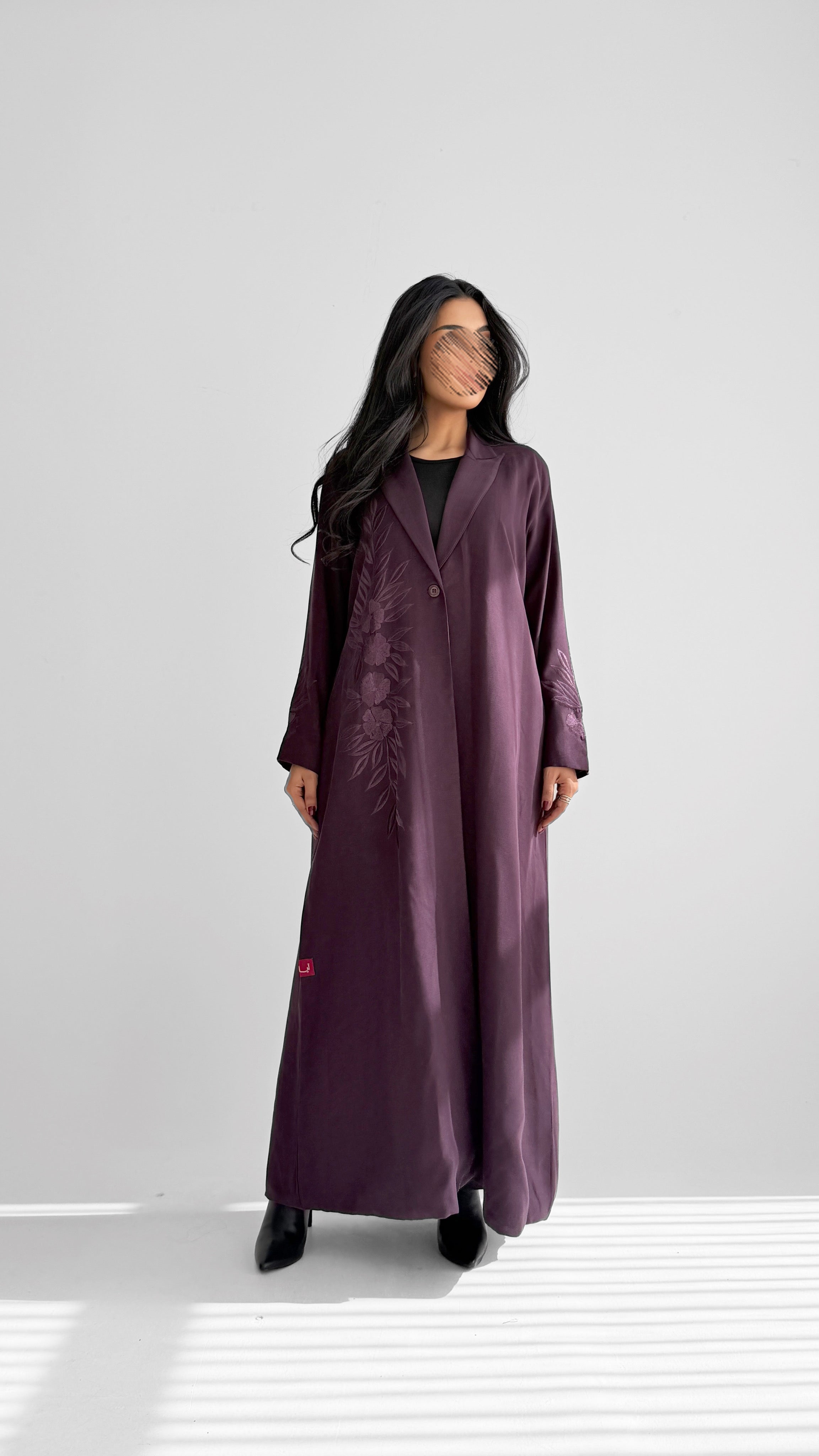 MW645 - Light Crepe Standing with Jacquard Half-Cloche