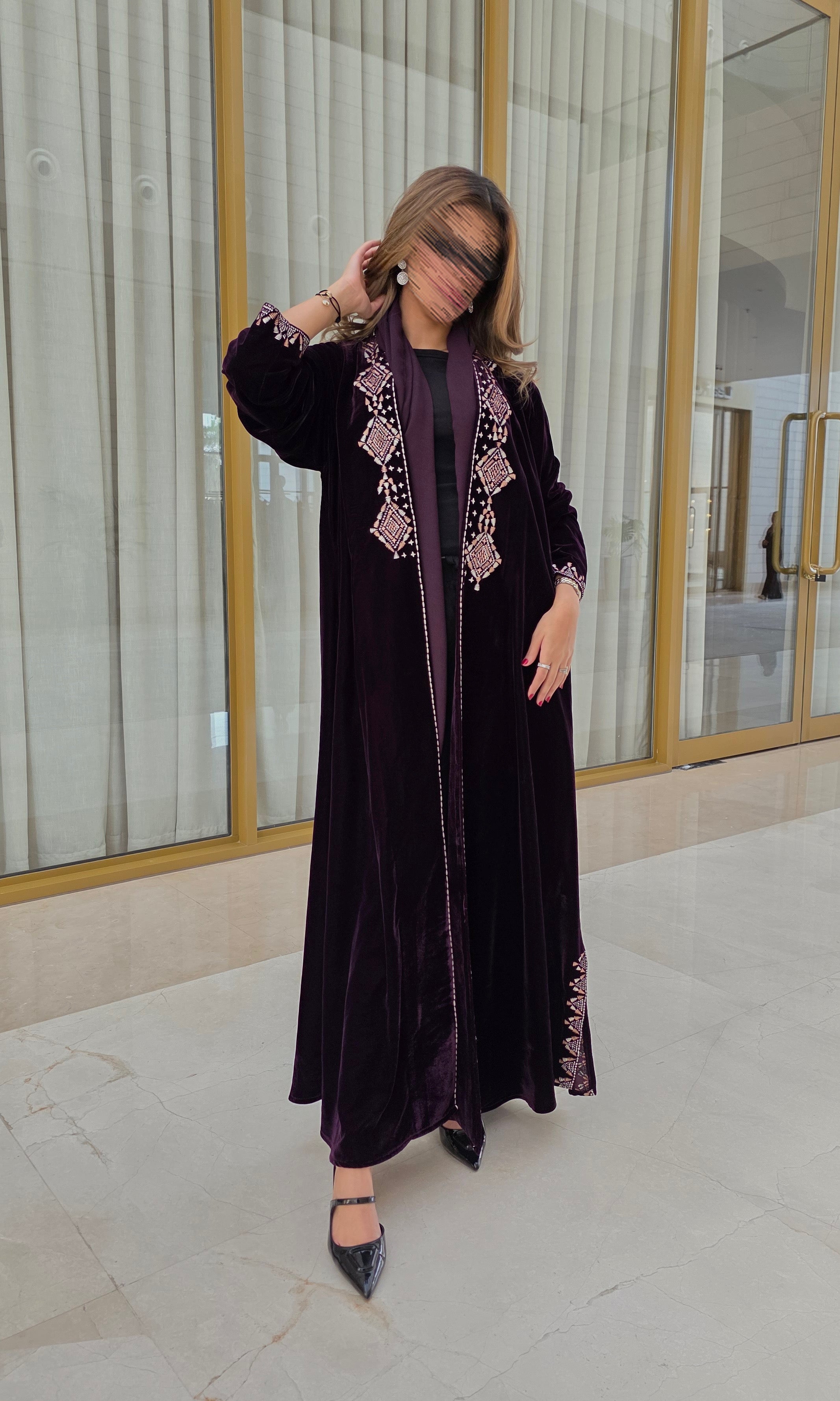 MWT685 - عباية تطريز موفي - Aya