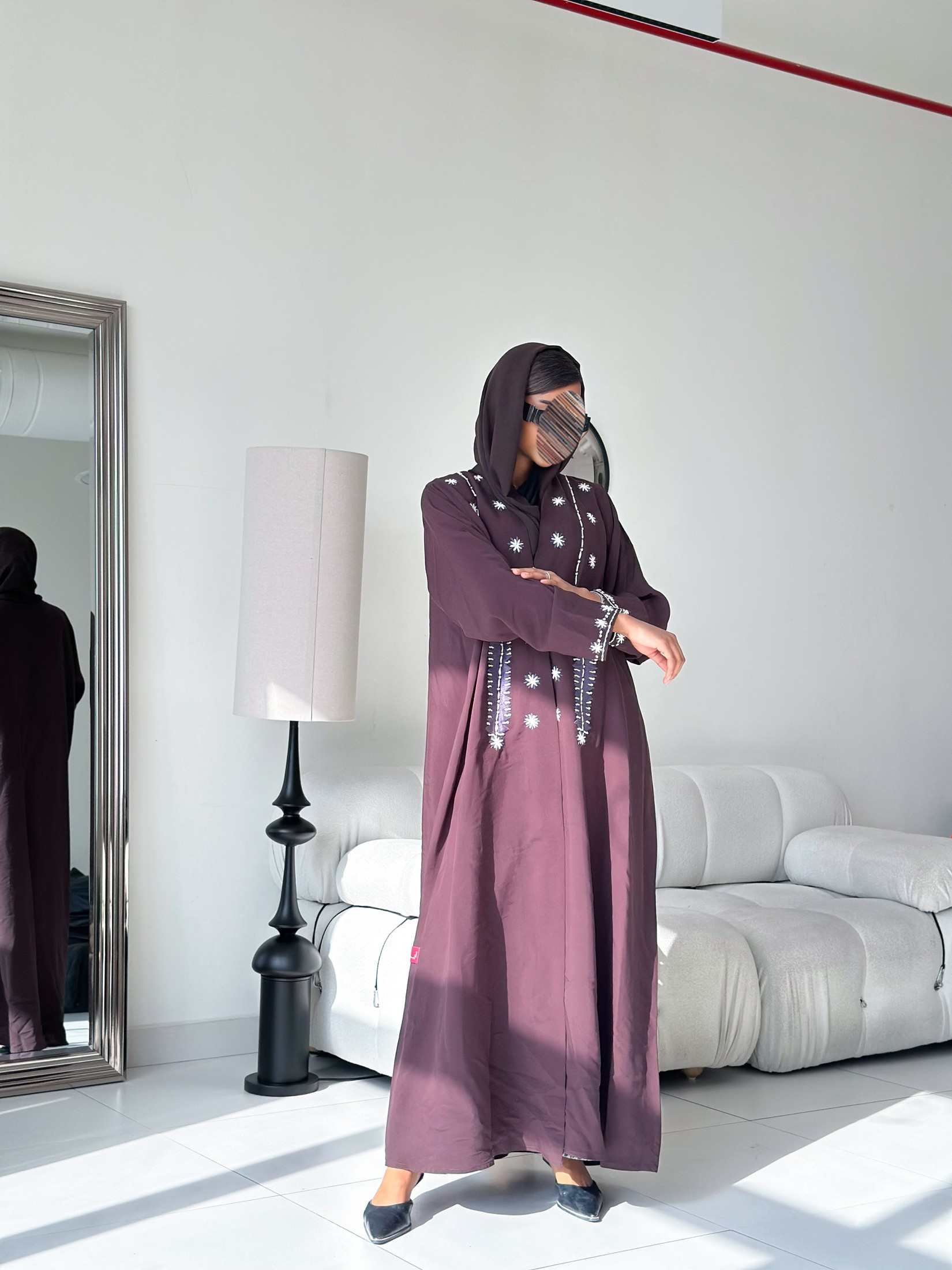MWT687 - عباية تطريز وشك - Aya