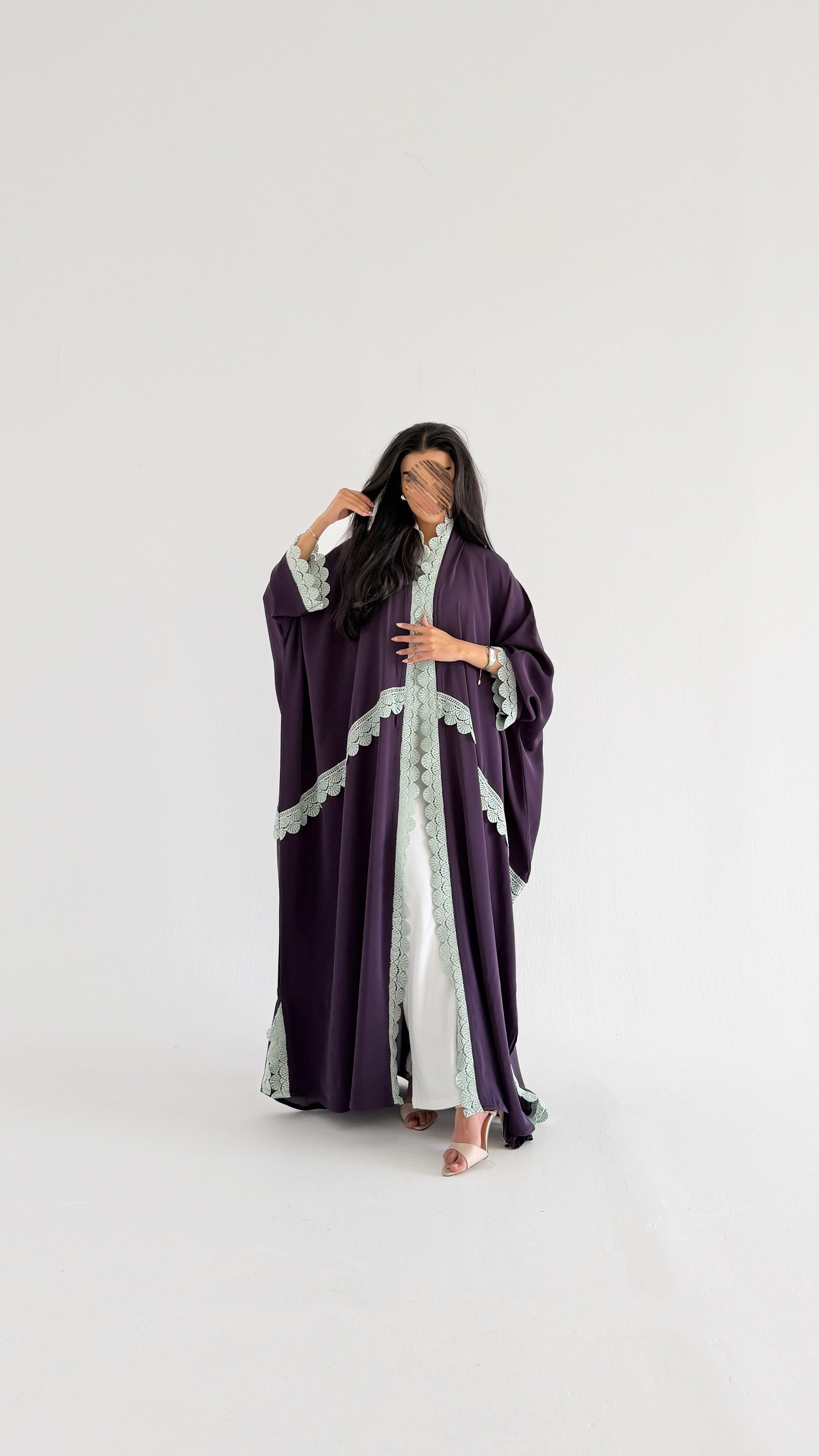 MW2162 - عبايه كريب مع اضافه كلفه مميزه وحصرية - Aya