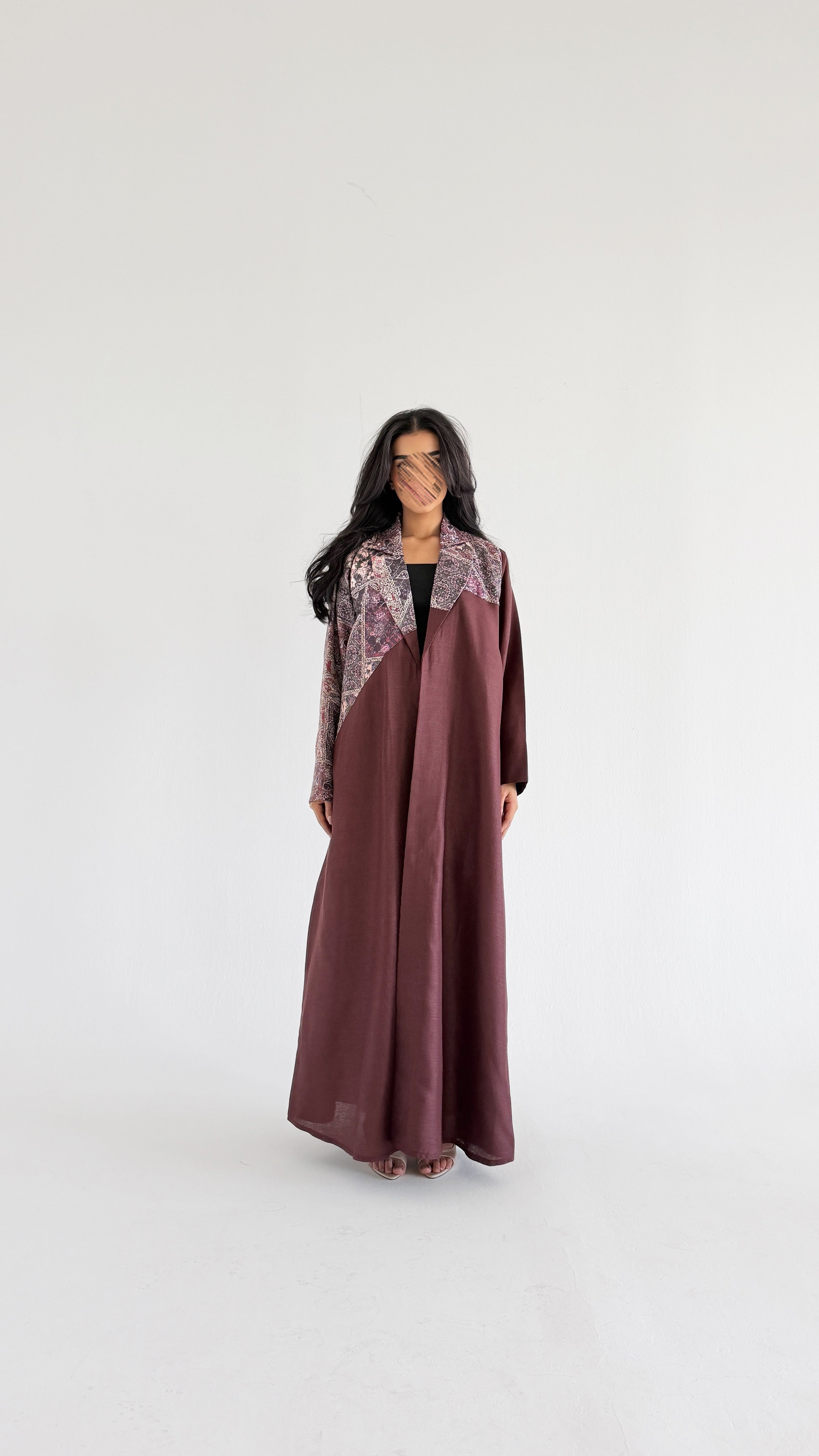 MWT1336 عباية لنن مع تدخيله لنن هندي - Aya