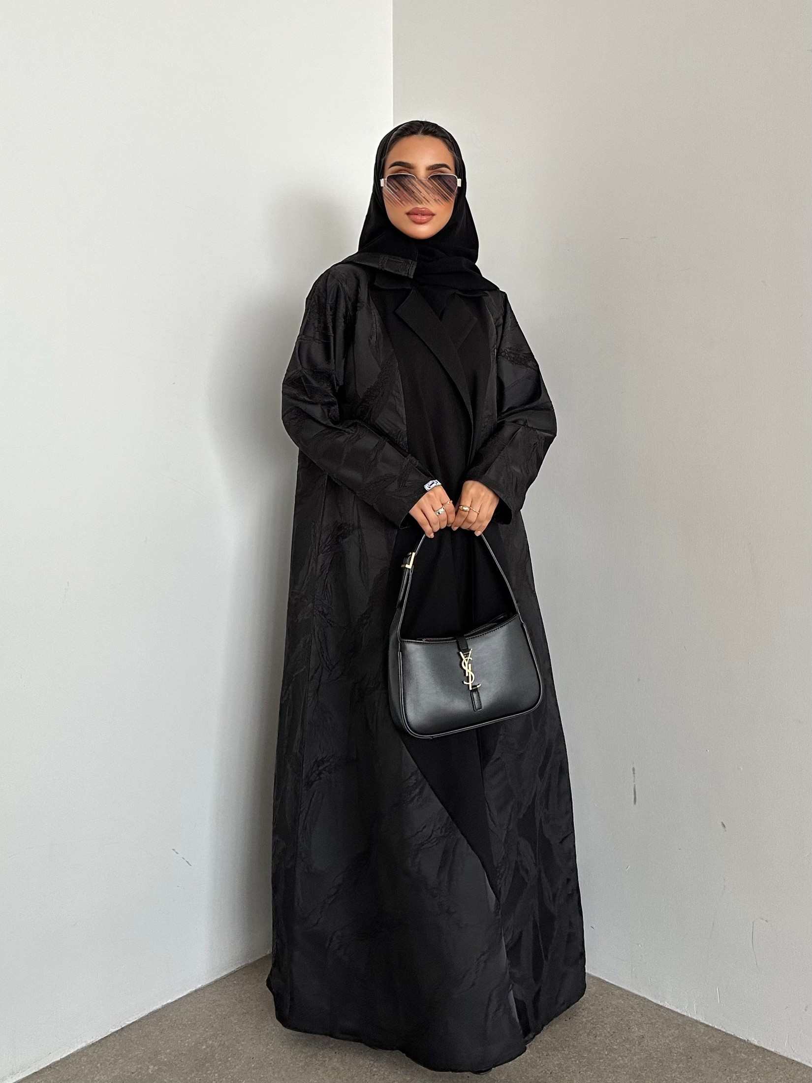 MWT4302 - عباية ليمار وجاكار مورد الفاخرة - Aya