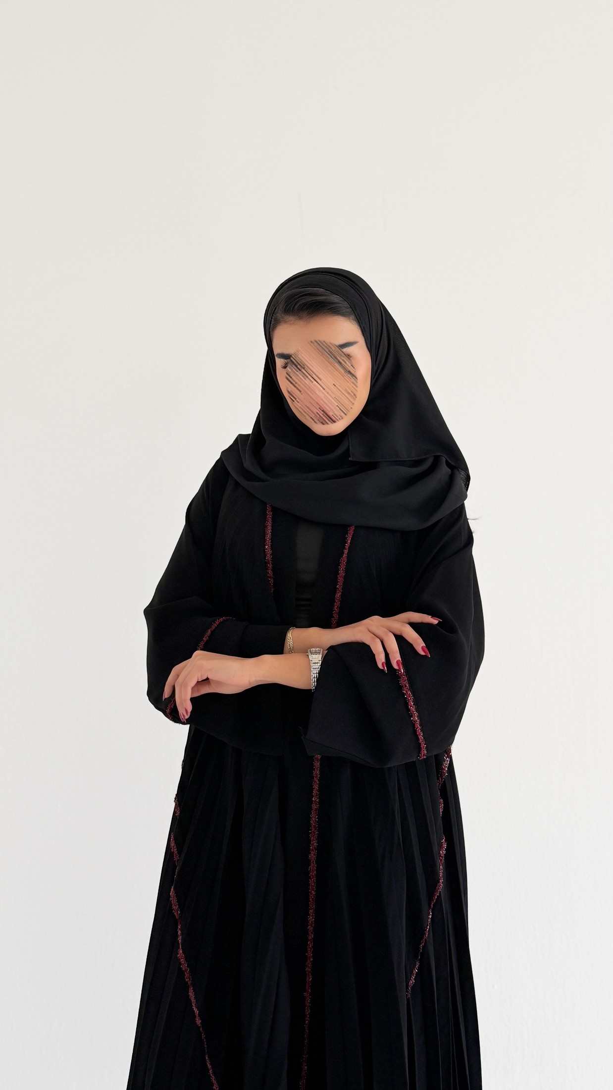 MW2076 - عبايه كلوش مع اضافة برواز احمر - Aya
