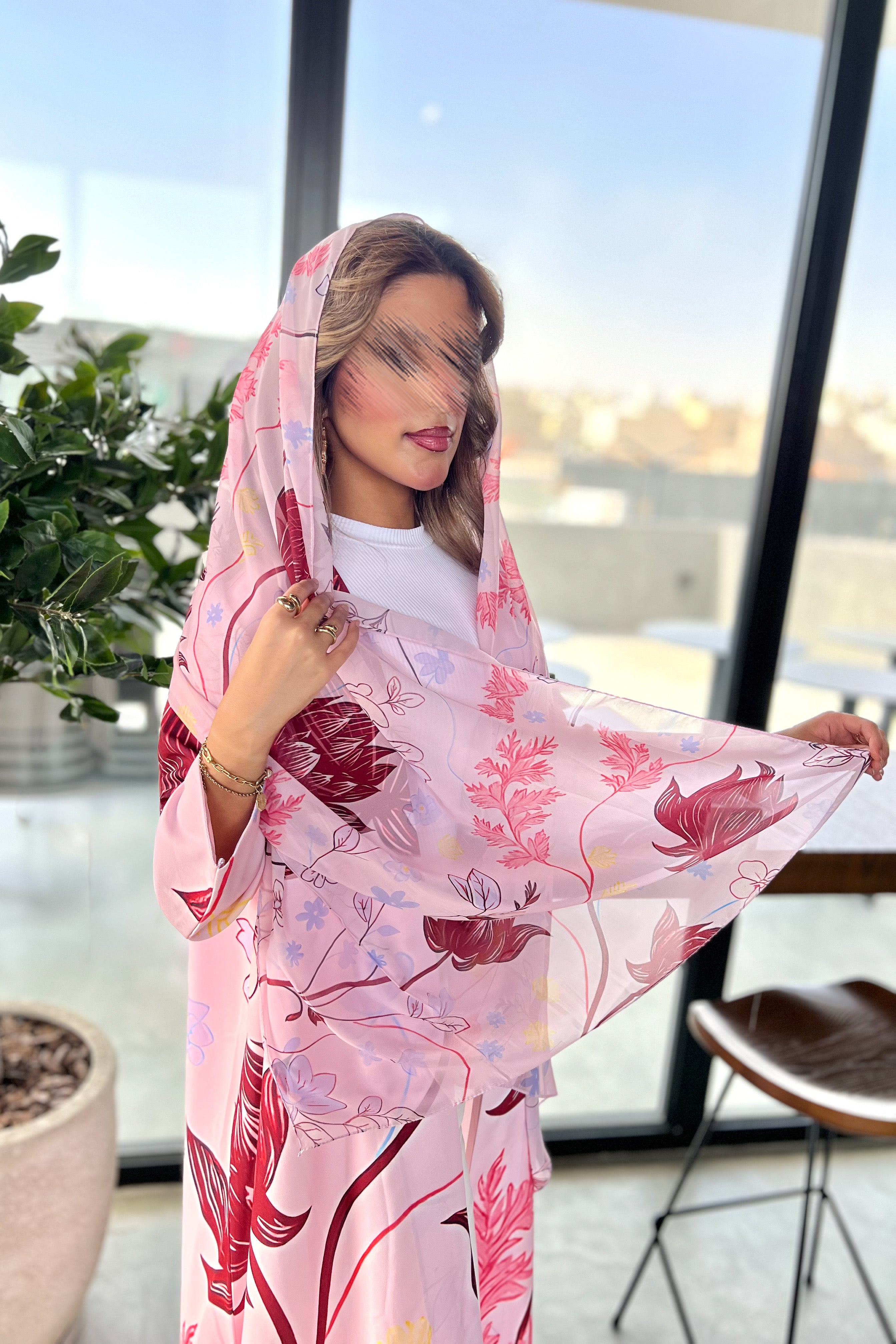 MWT472  - عباية طباعة زهرية - Aya