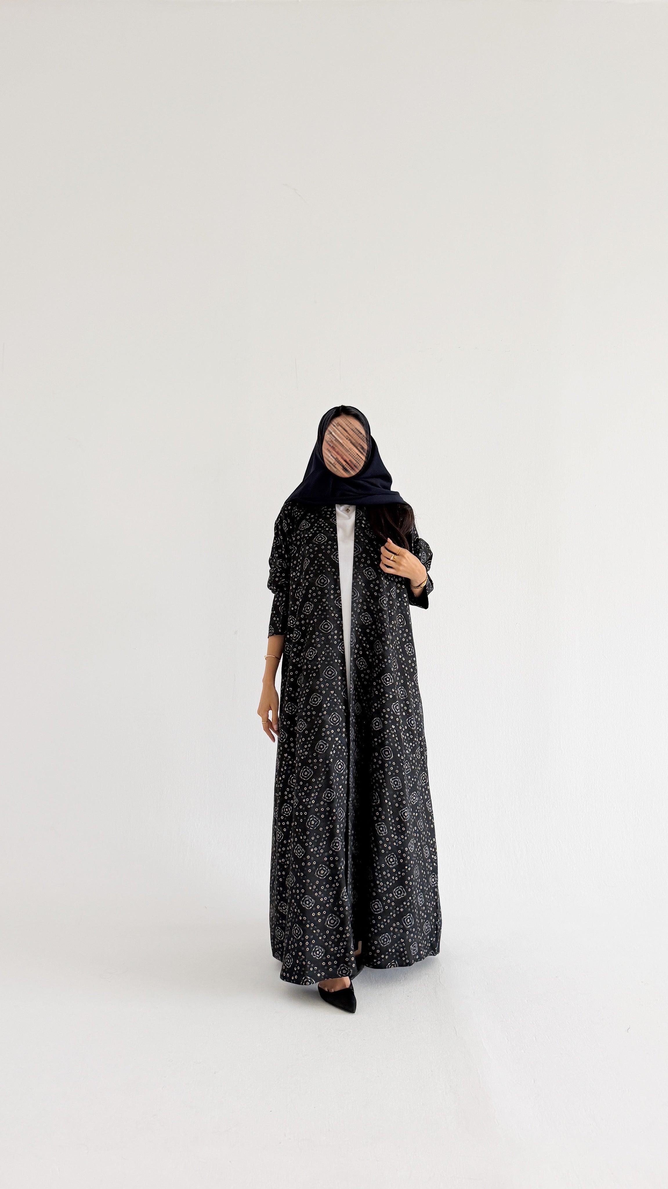 MW2149 -  عباية جاكار نص كلوش بزخارف راقي وحصرية - Aya