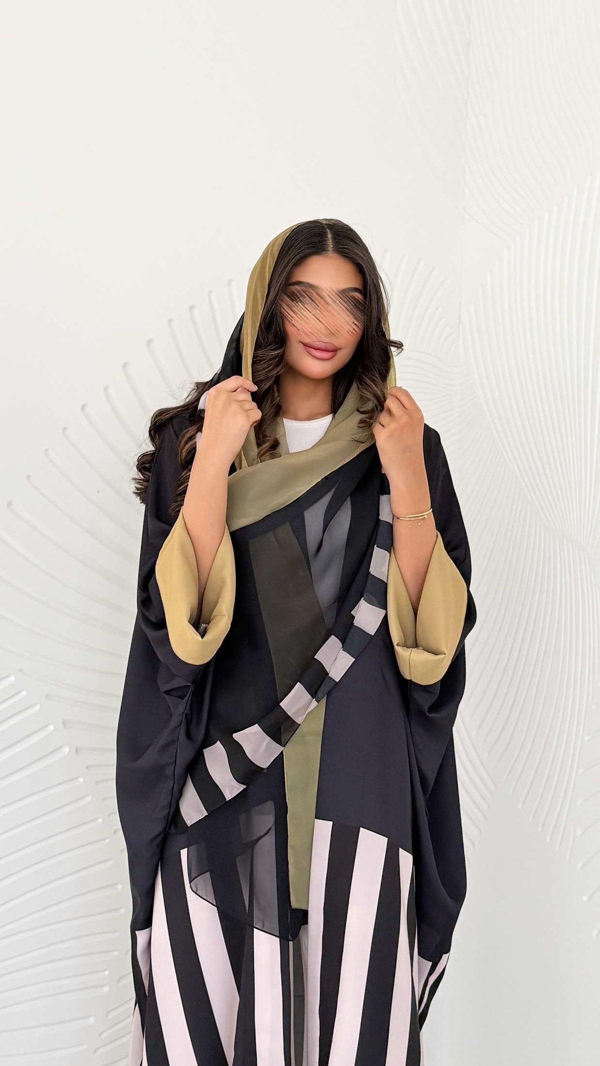 MWT1200 - عباية مخطط |striped abaya - Aya
