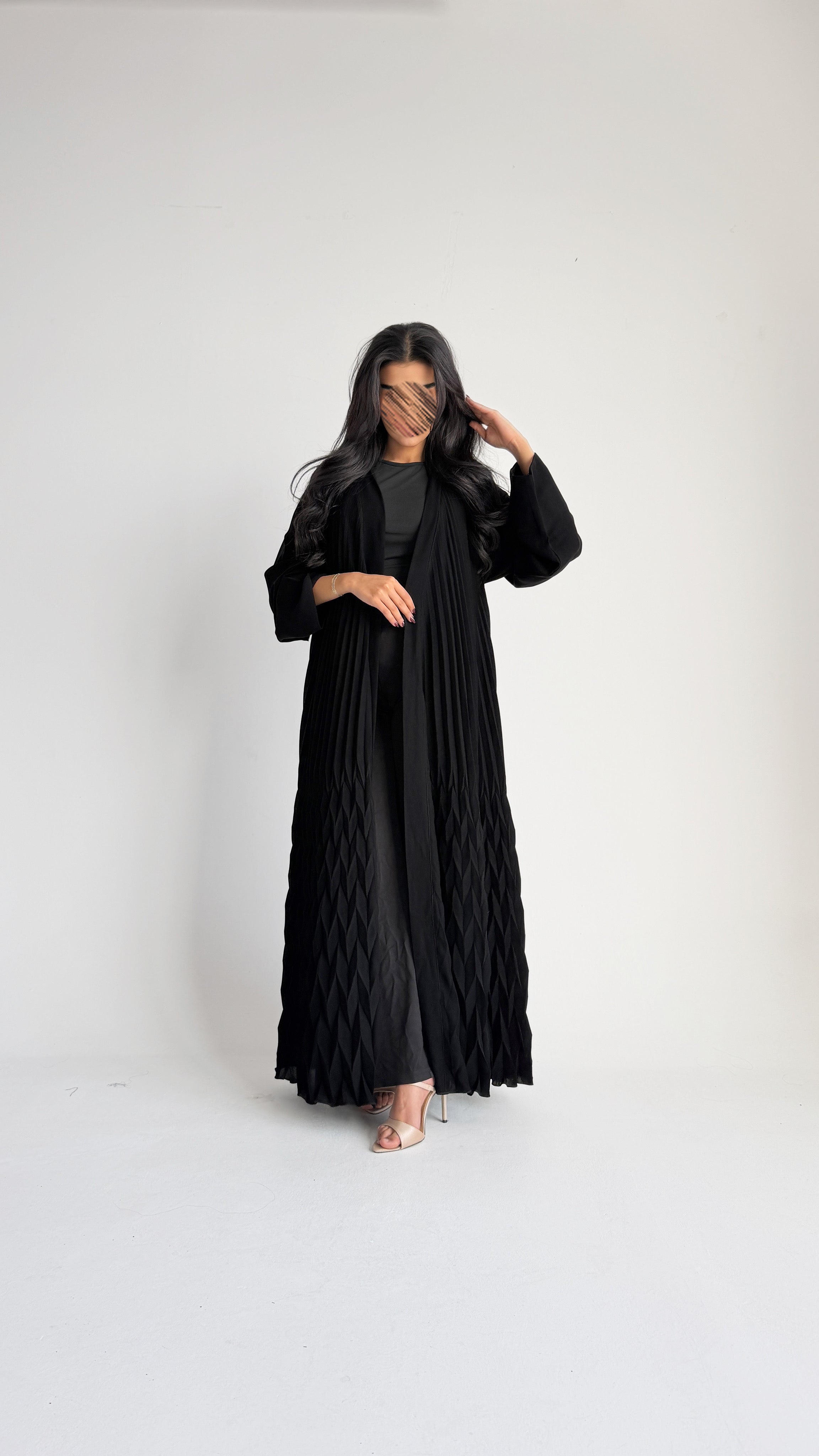 MW2068 - عباية كلوش  بتقنية ثري دي - Aya