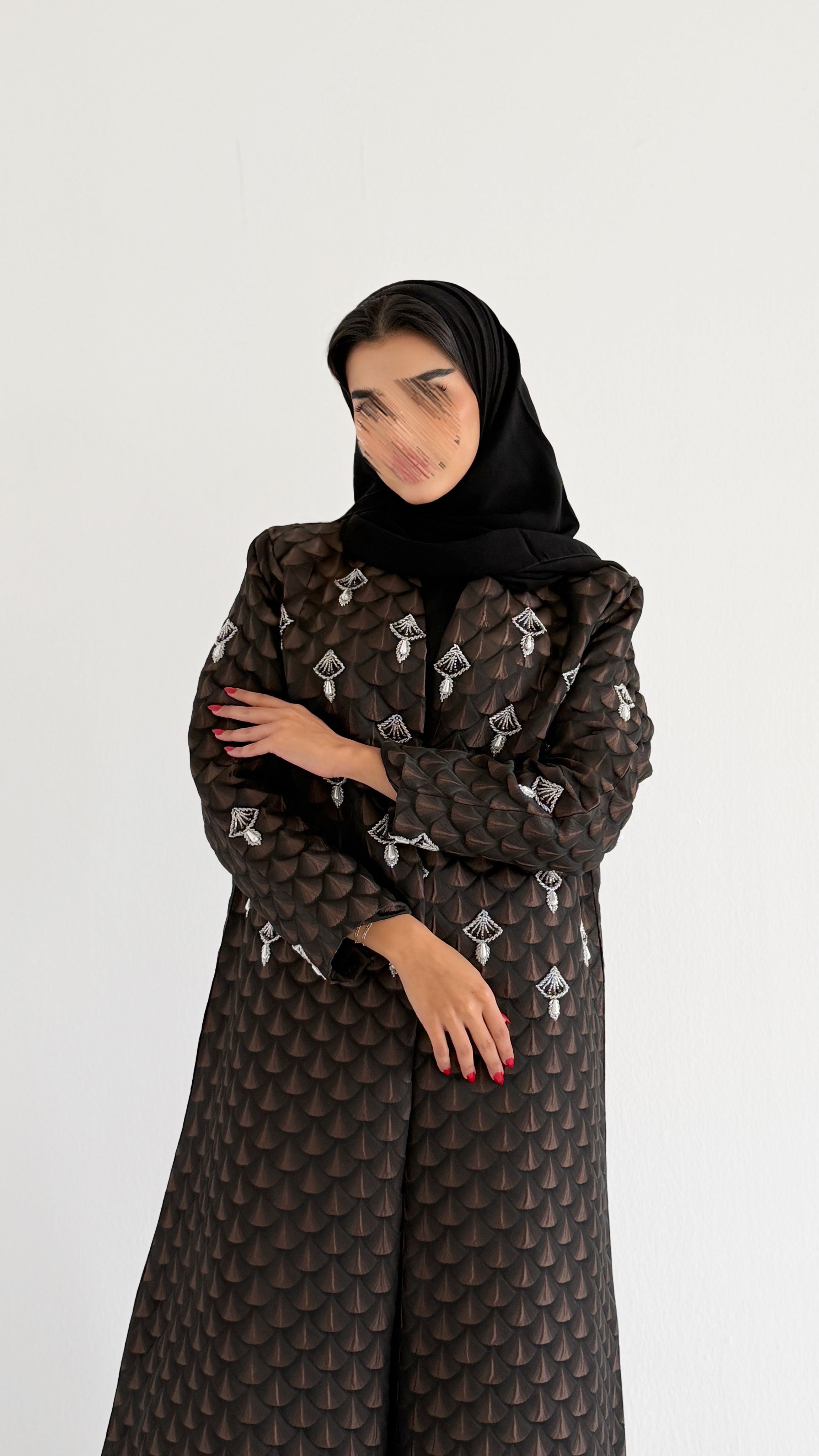 MW2050 - عباية  بليزر جاكار هندي مع اضافه شغل يدوي - Aya