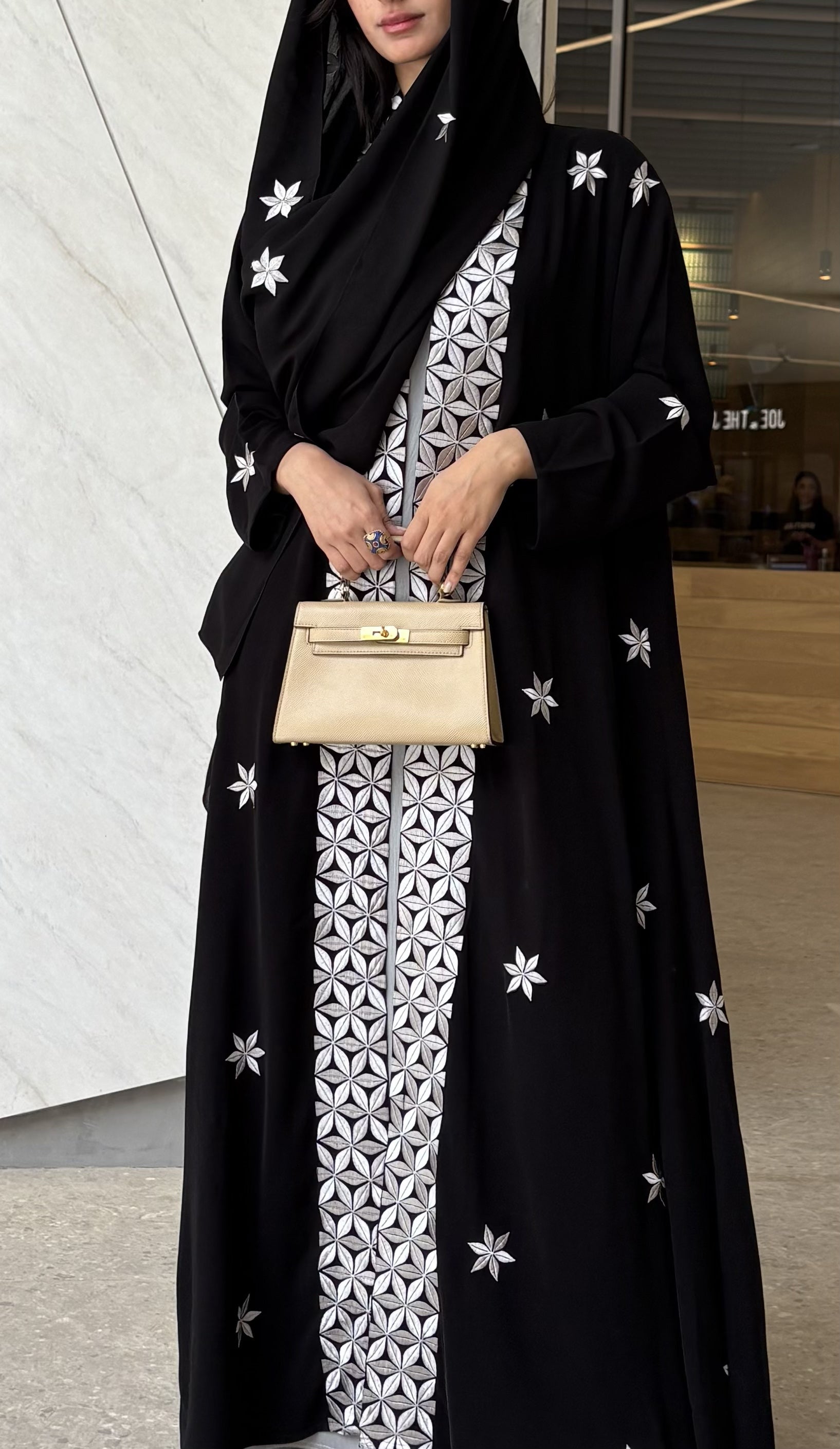 MW645 - Light Crepe Standing with Jacquard Half-Cloche