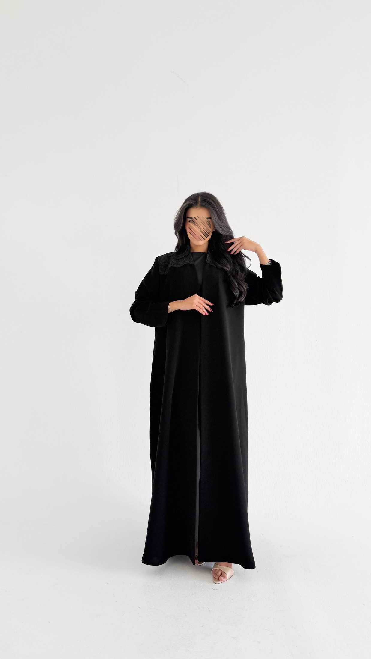 MWT1016 - عبايه مع تدخله دانتيل - Aya