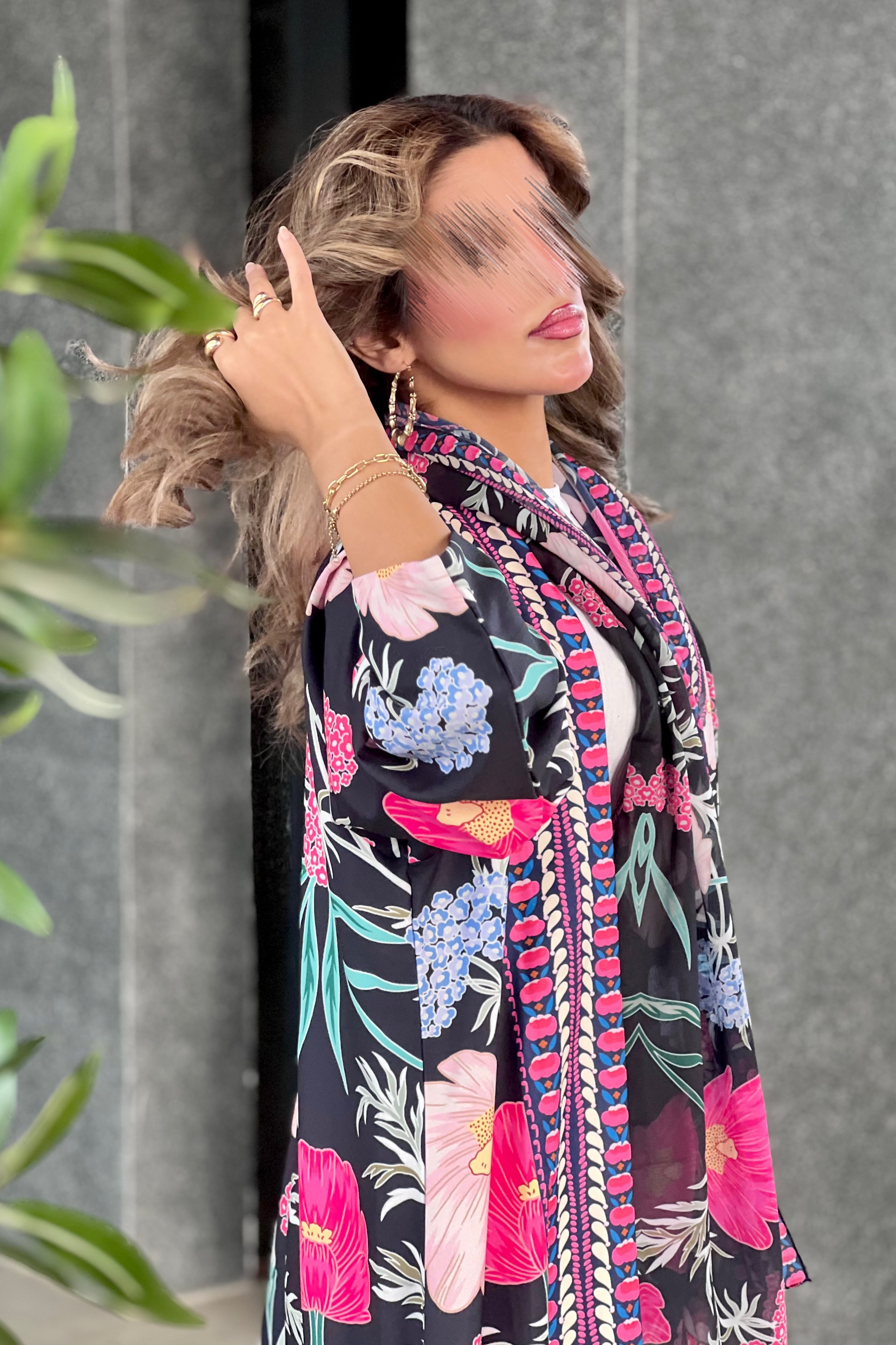 MWT475  - عباية سودا طباعة - Aya