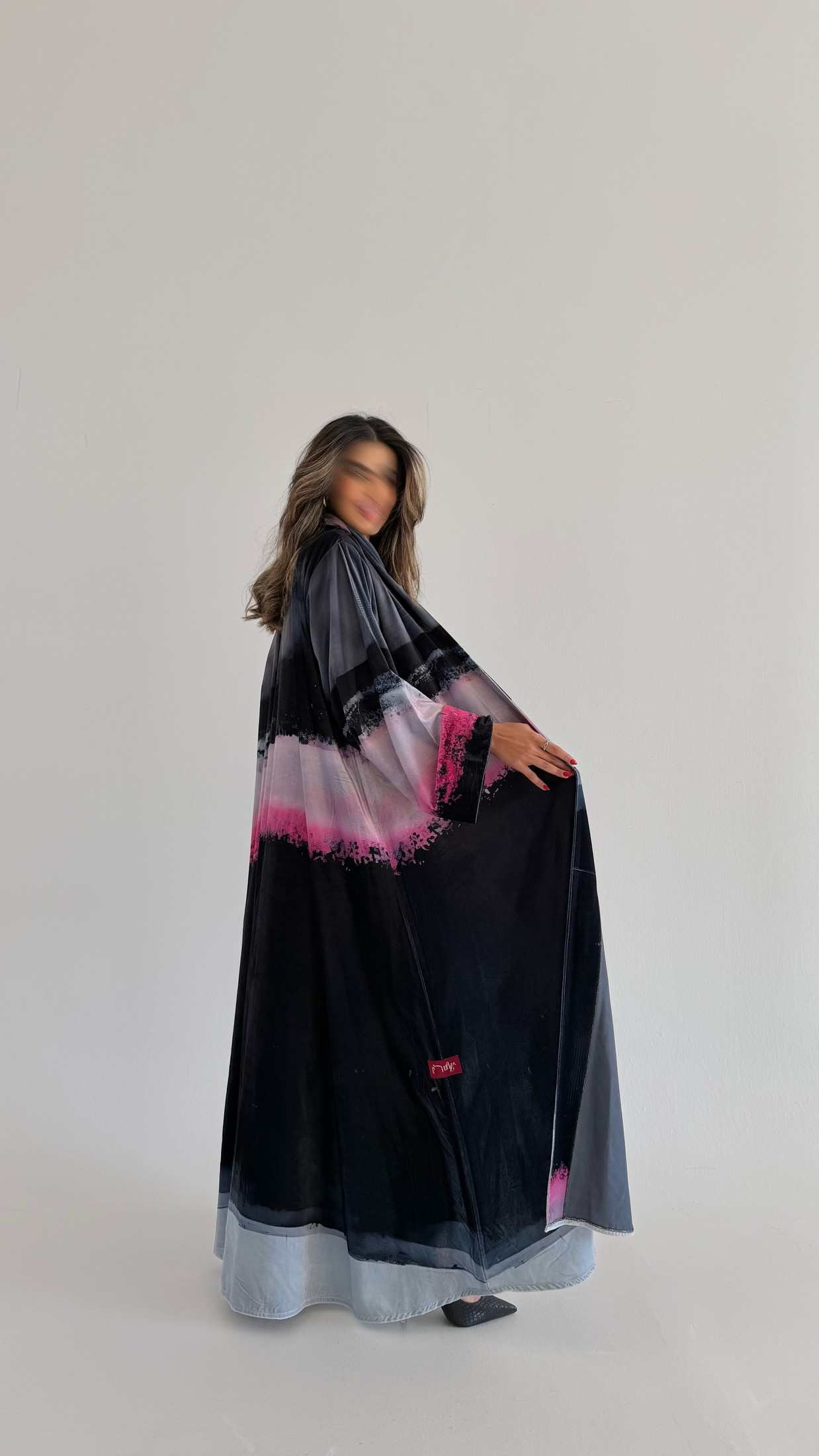 MWT633 - عباية مخمل طباعة - Aya