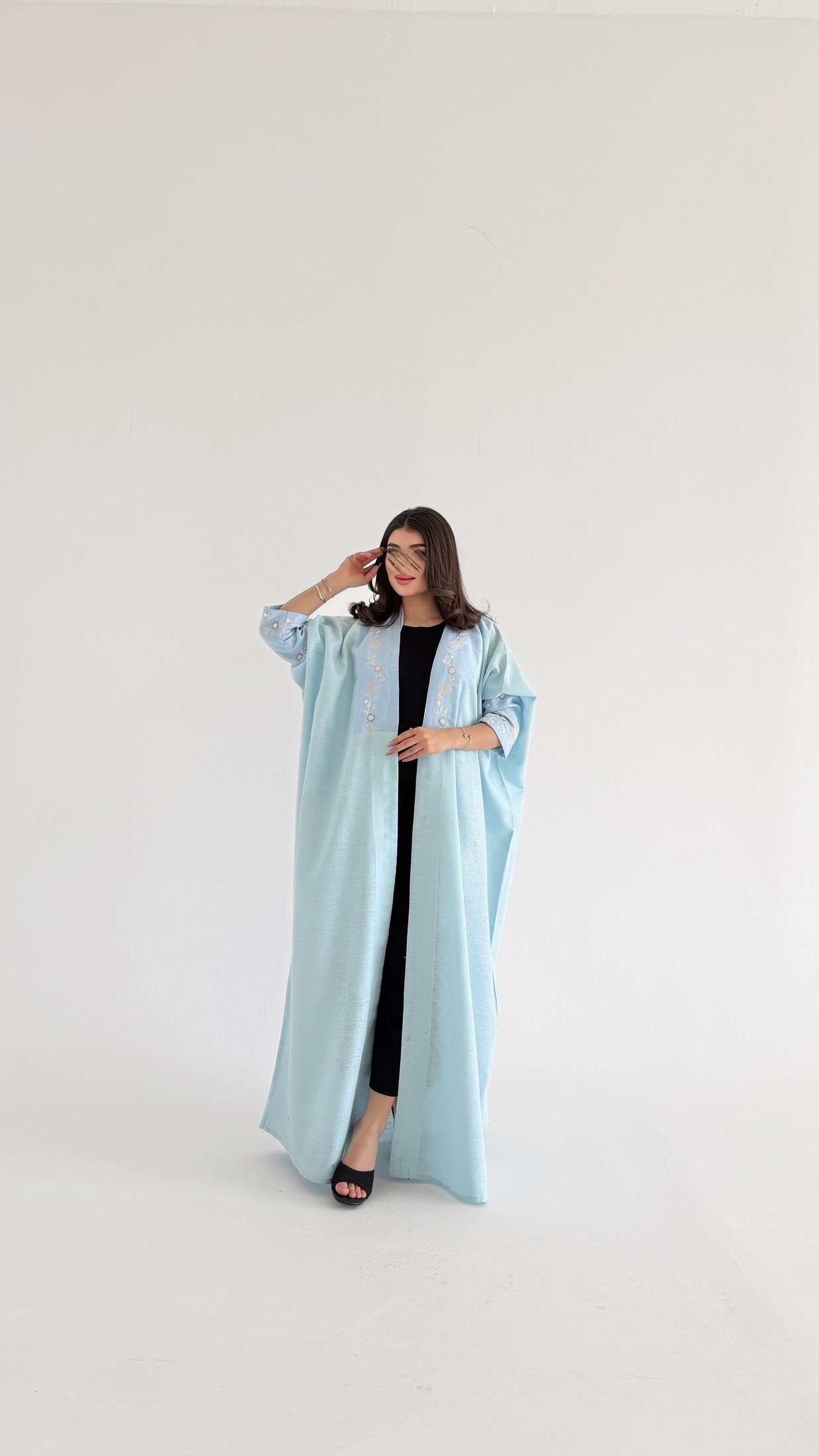 MWT5035 - قماش لينن سماوي مع تطريز سماوي - Aya
