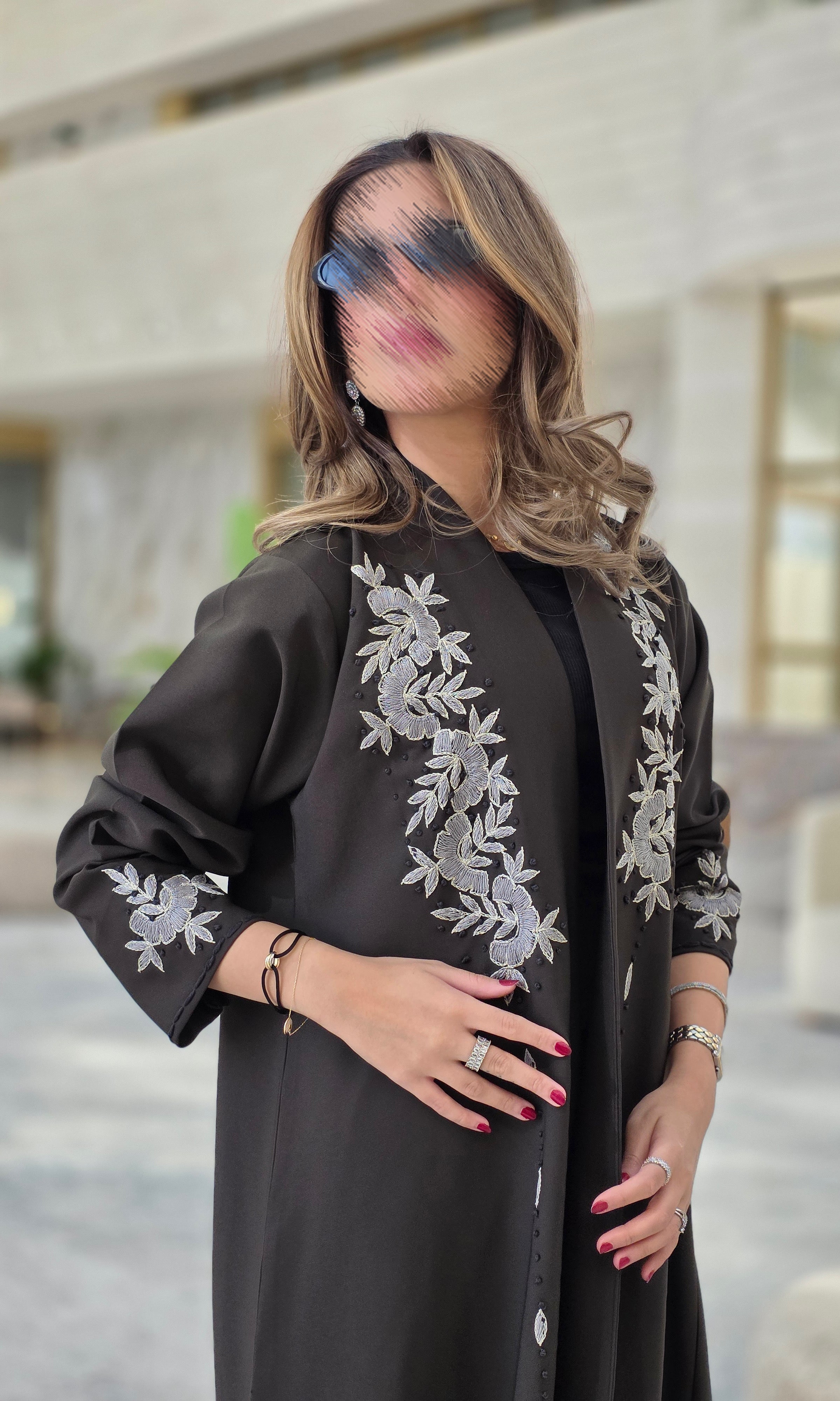 MWT663 - عباية تطريز وردات زيتي - Aya