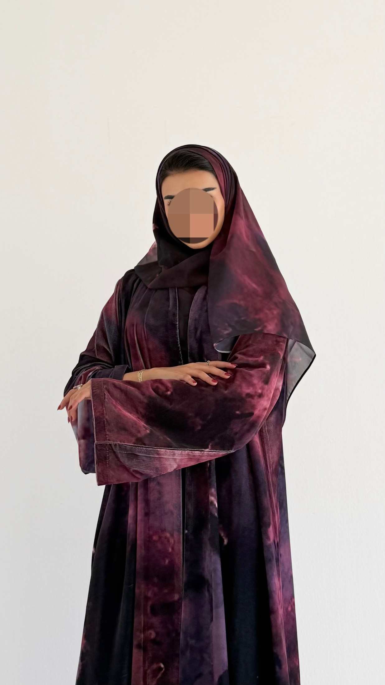 MWT887 - عباية مخمل طباعة - Aya