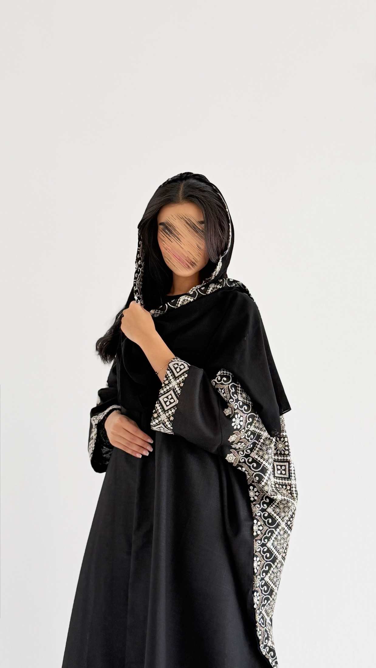 MWT799 - عبايه لنن بتطريز رمضاني - Aya