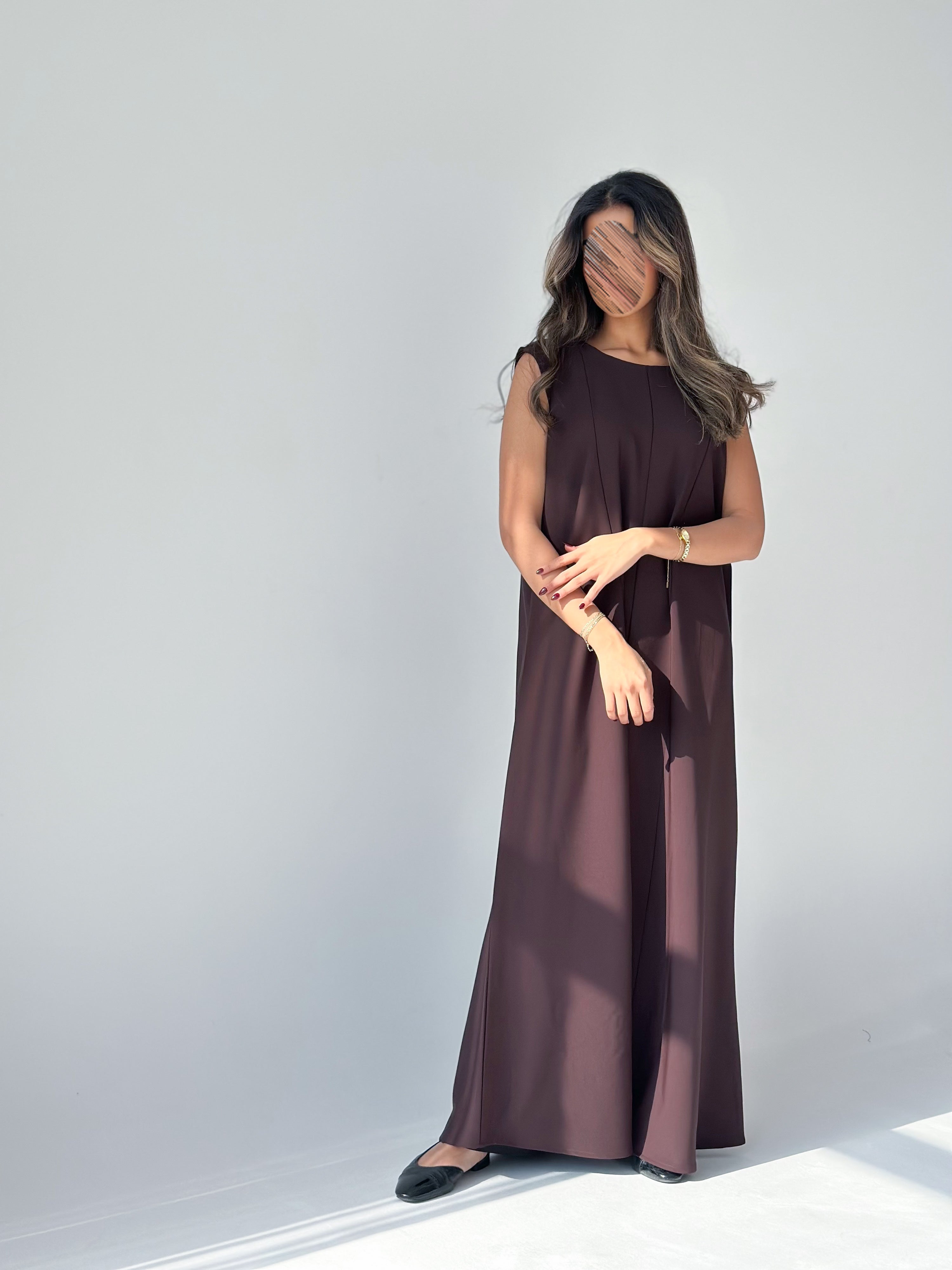 MW1889 - عباية مخمل مع فستان كريب