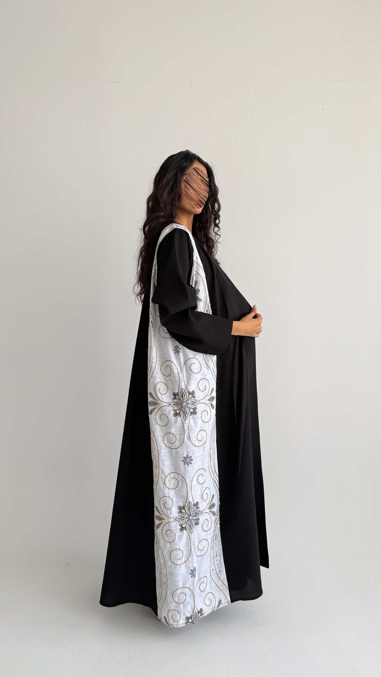 MWT1418 عباية كتان مع تدخيلة لينن - Aya