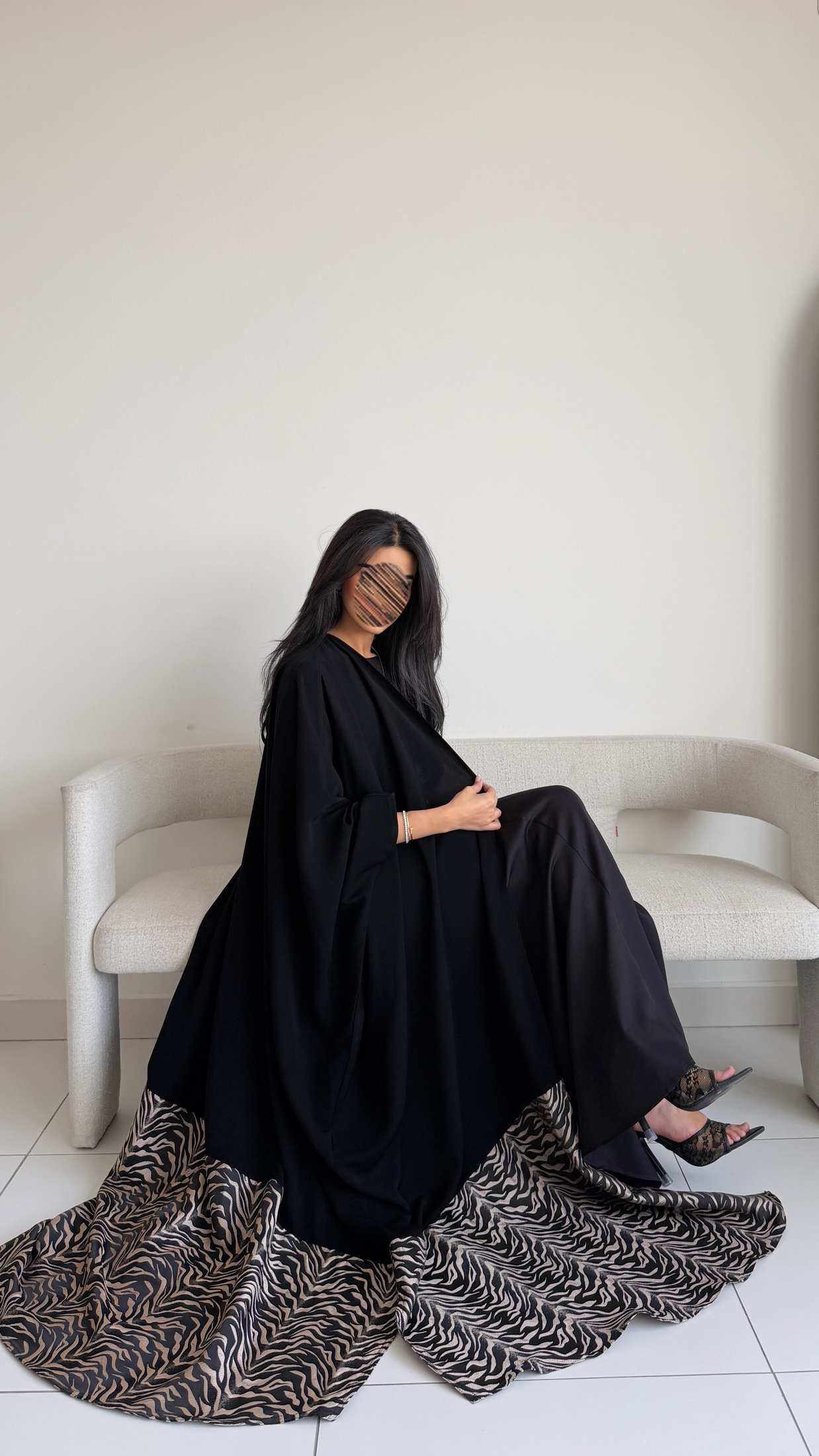 MWT1181 - عباية بتدخيله مخطط - Aya