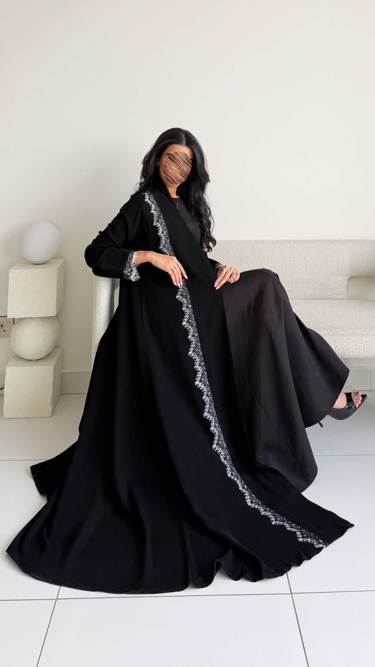 MW407 - عباية مطرزة - Aya