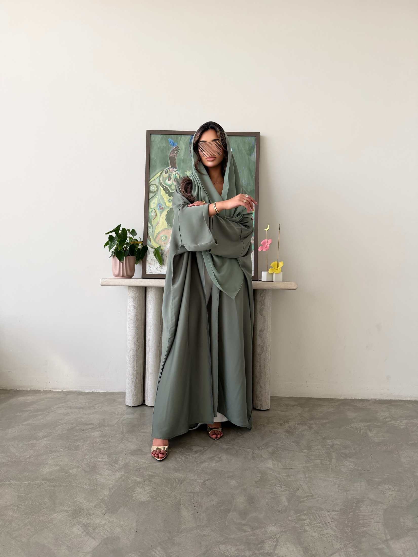 MWT5012 - قماش حرير اخضر نص كلوش - Aya