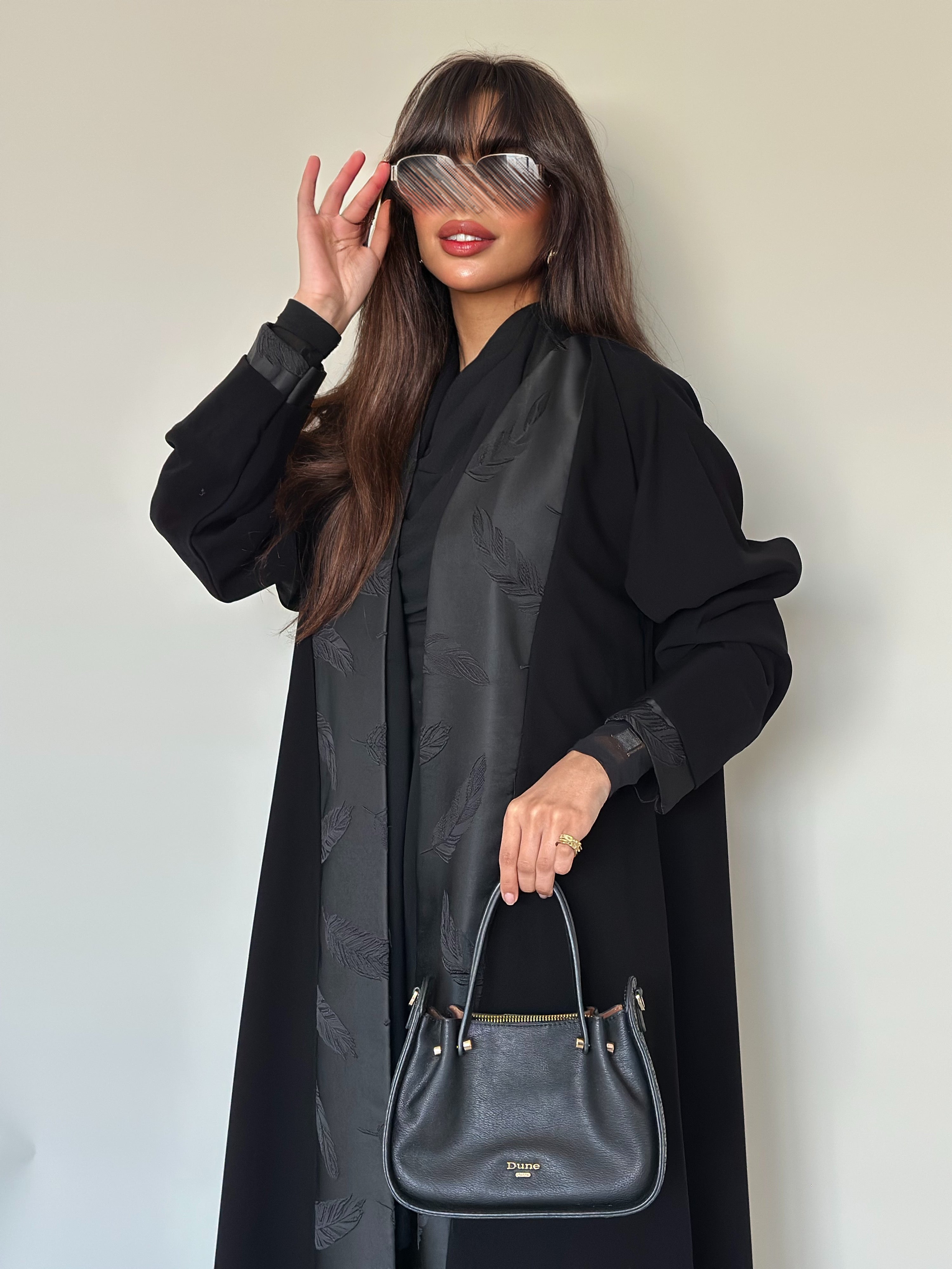 MW645 - Light Crepe Standing with Jacquard Half-Cloche