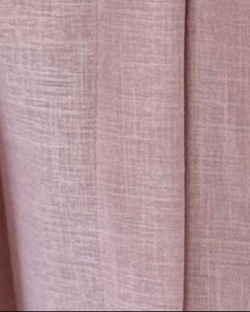 MWT5026 - لينن وردي فاتح مع قماش مطرز رمضاني قصة نص بشت - Aya