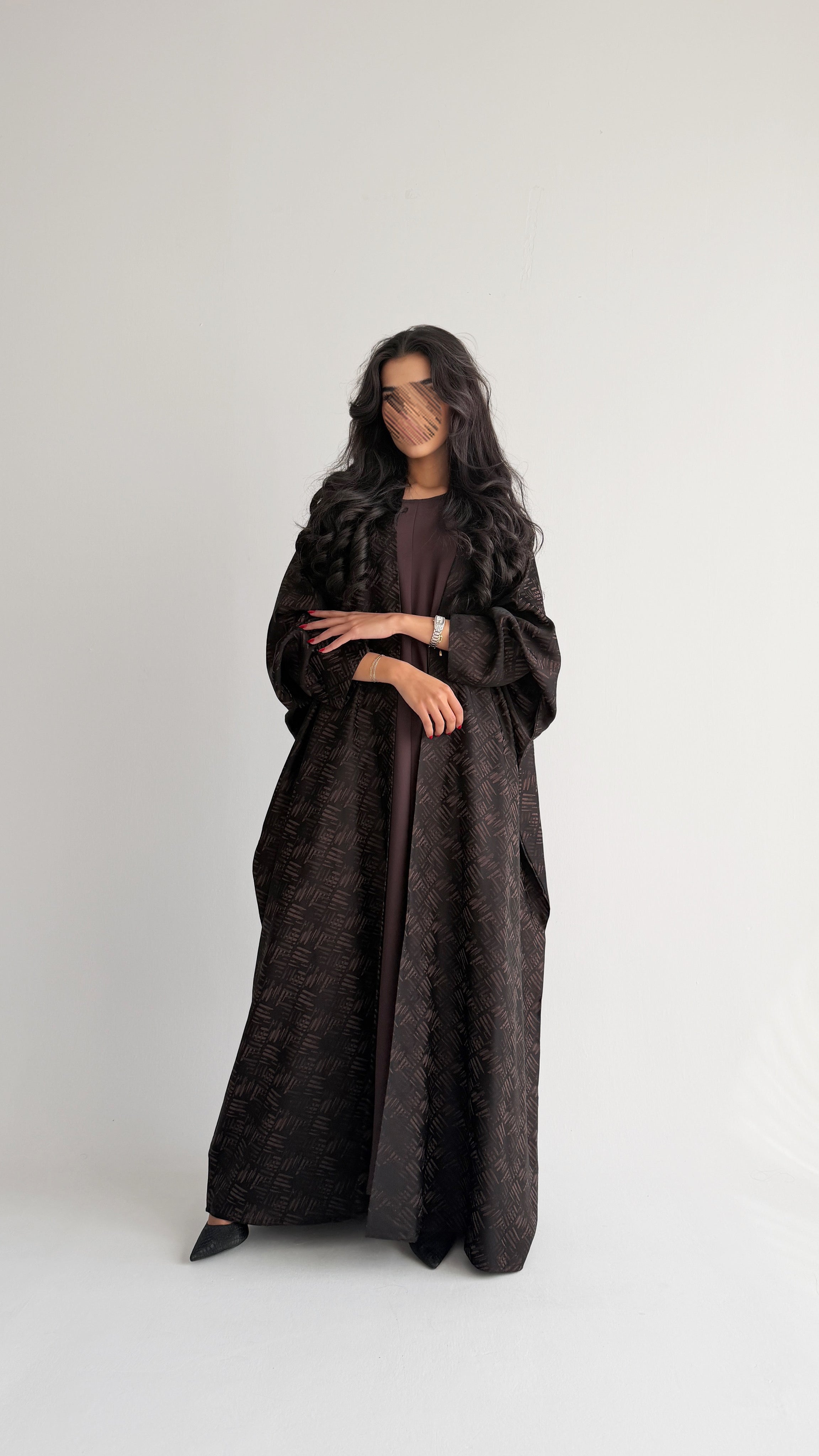 MW2080 -   عباية جاكار قصه بشت مع اضافة فستان داخلي كريب حرير - Aya