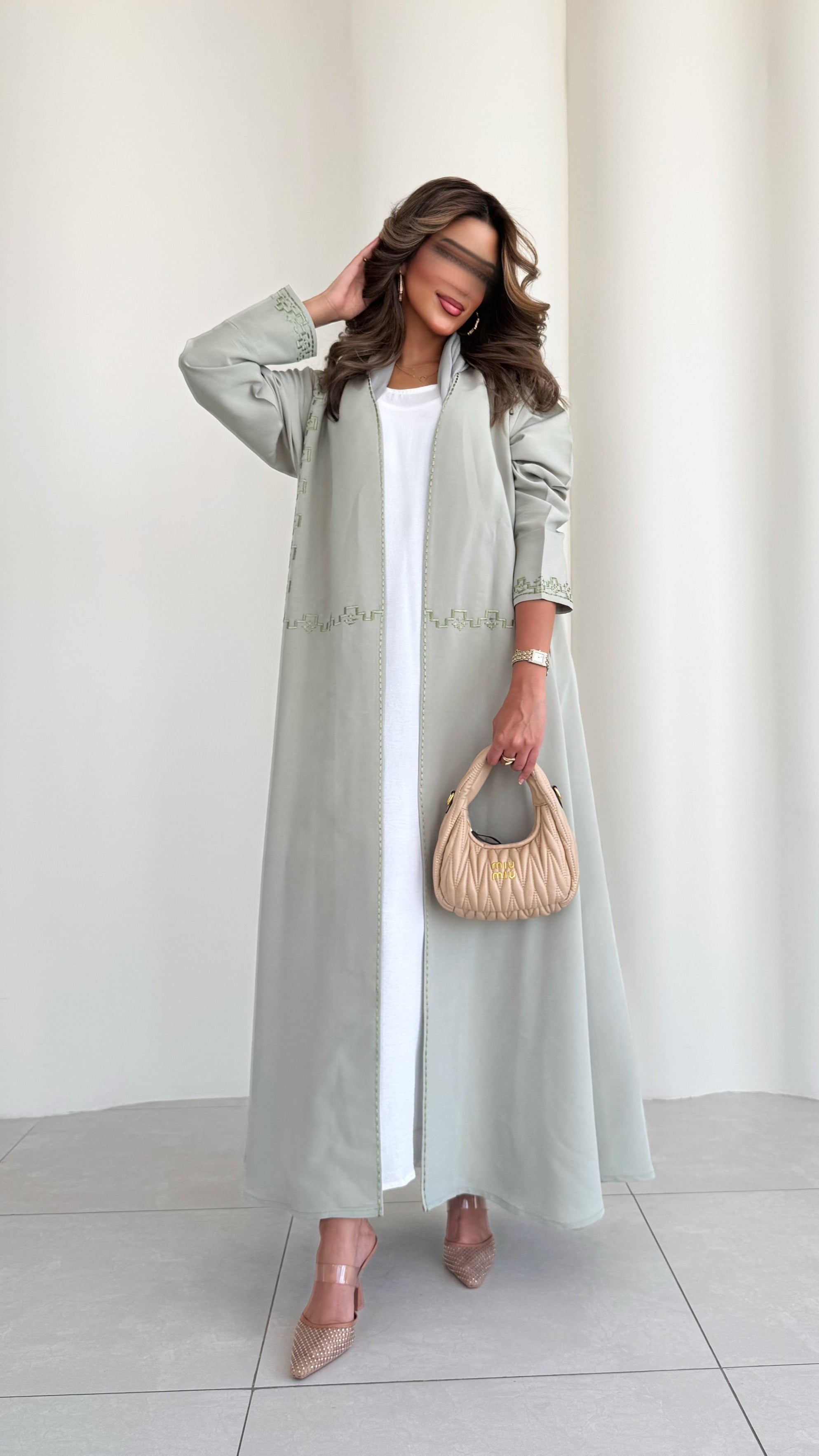 MWT346 - عباية اخضر فاتح - Aya