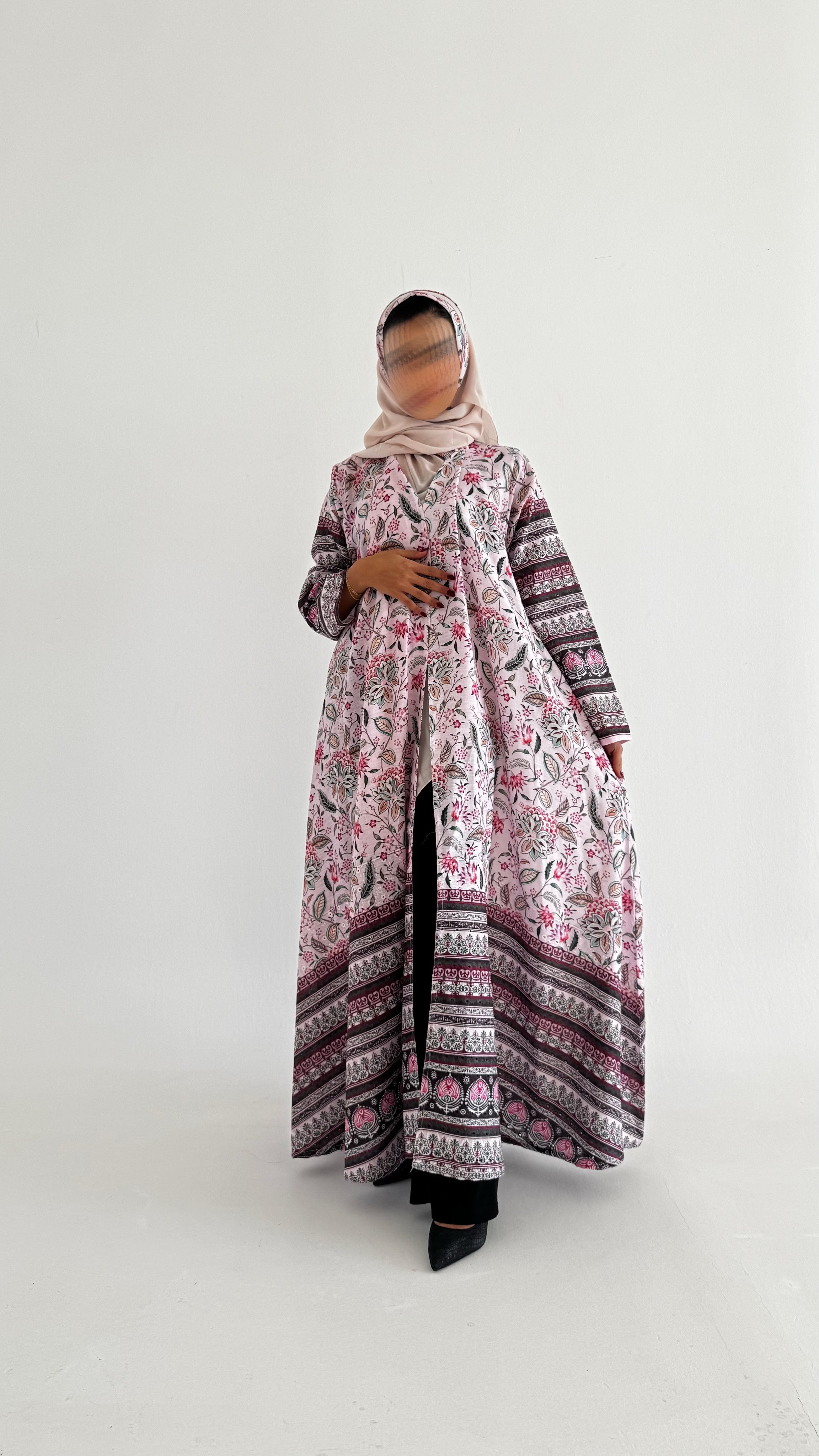 MWT524 - عباية ركامة زهريه مشجر - Aya