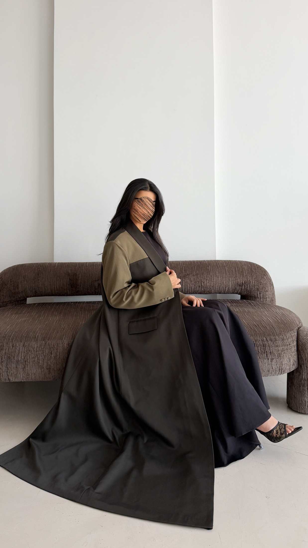 MWT1216 - عباية بليزر|  Blazer Abaya - Aya