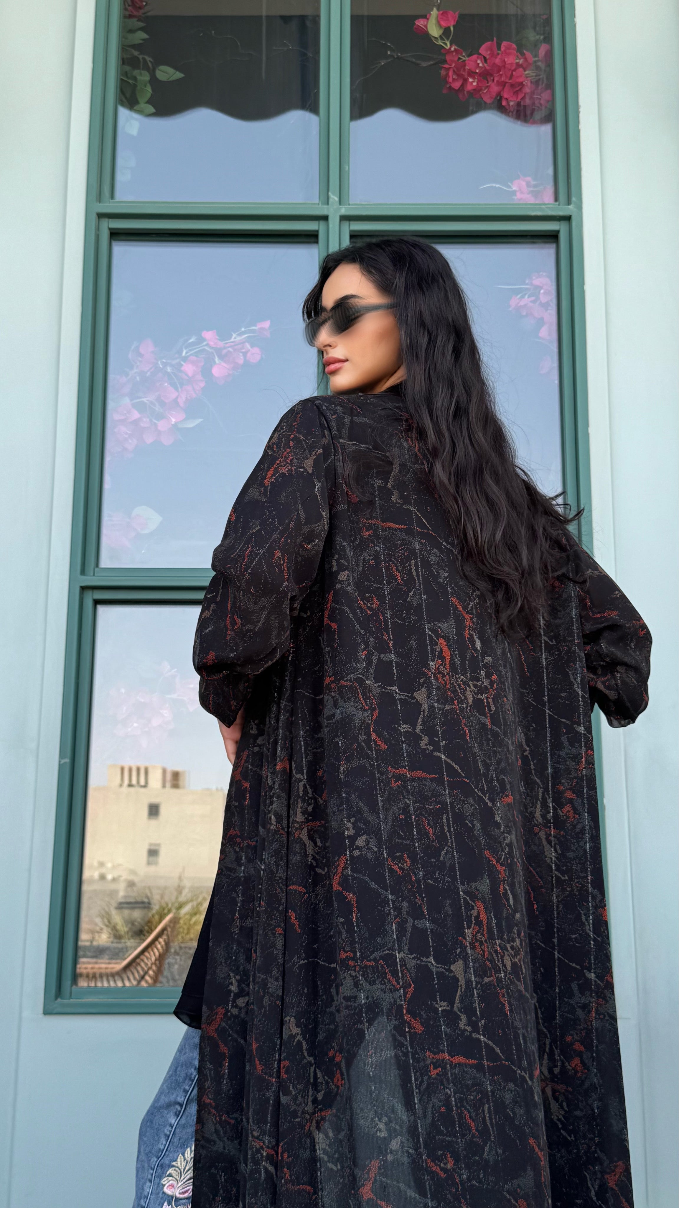 MW645 - Light Crepe Standing with Jacquard Half-Cloche