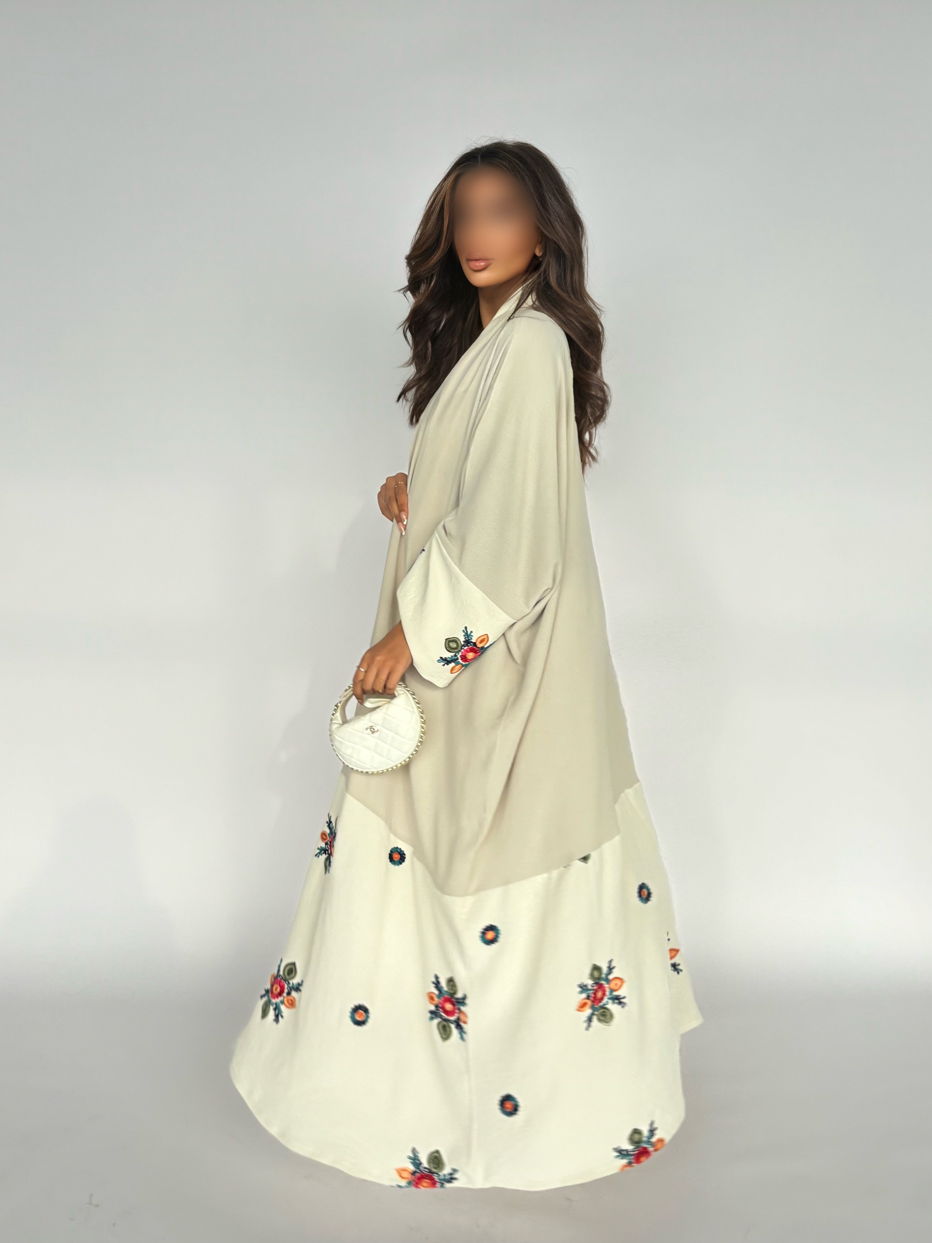 MW645 - Light Crepe Standing with Jacquard Half-Cloche