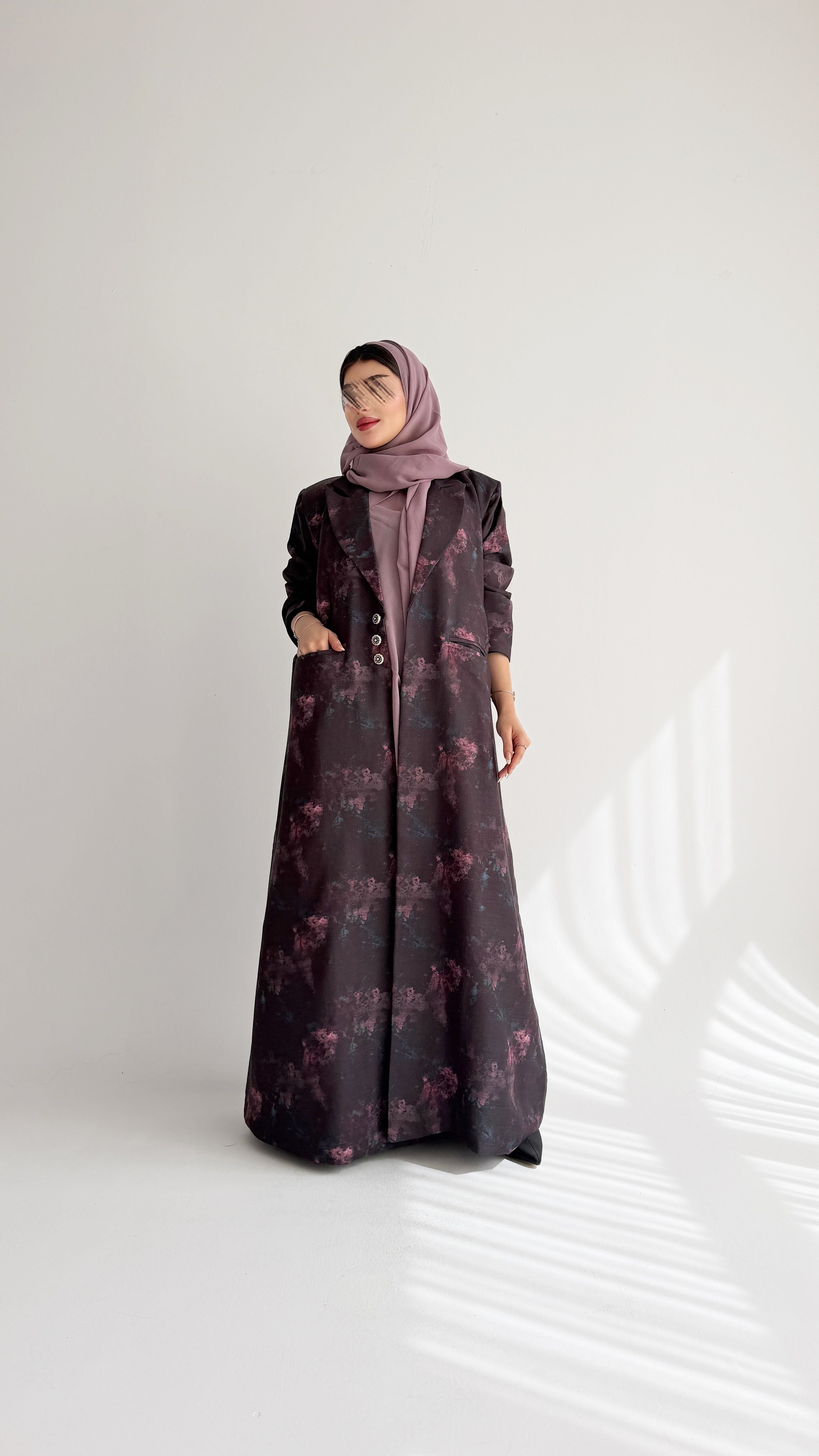 MWT1037 -  عباية بليزر طباعة | Printed Blazer Abaya - Aya