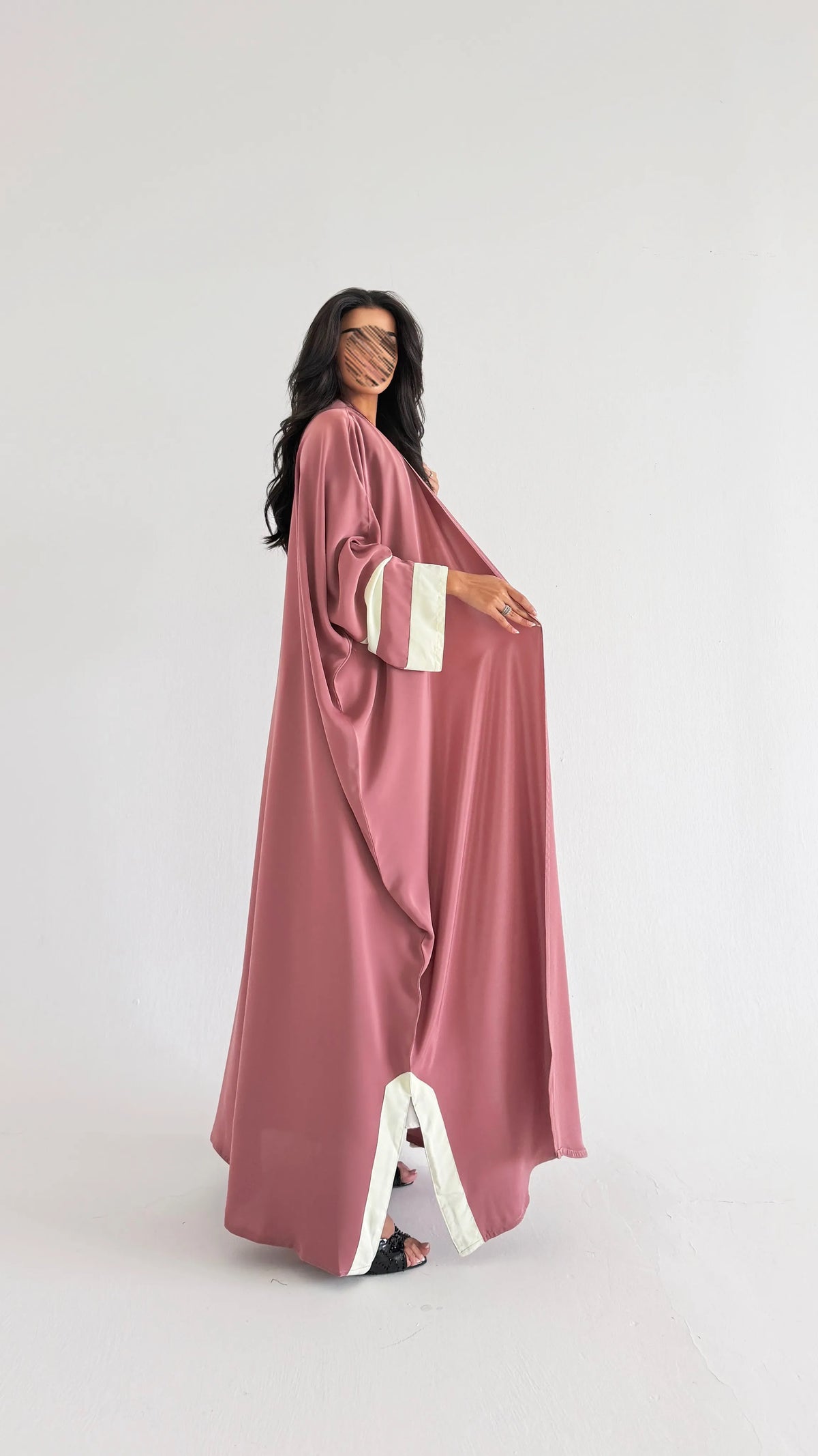 MWT5247 - عباية بدرجات صيفية مميزة و قماش عملي يومي - Aya