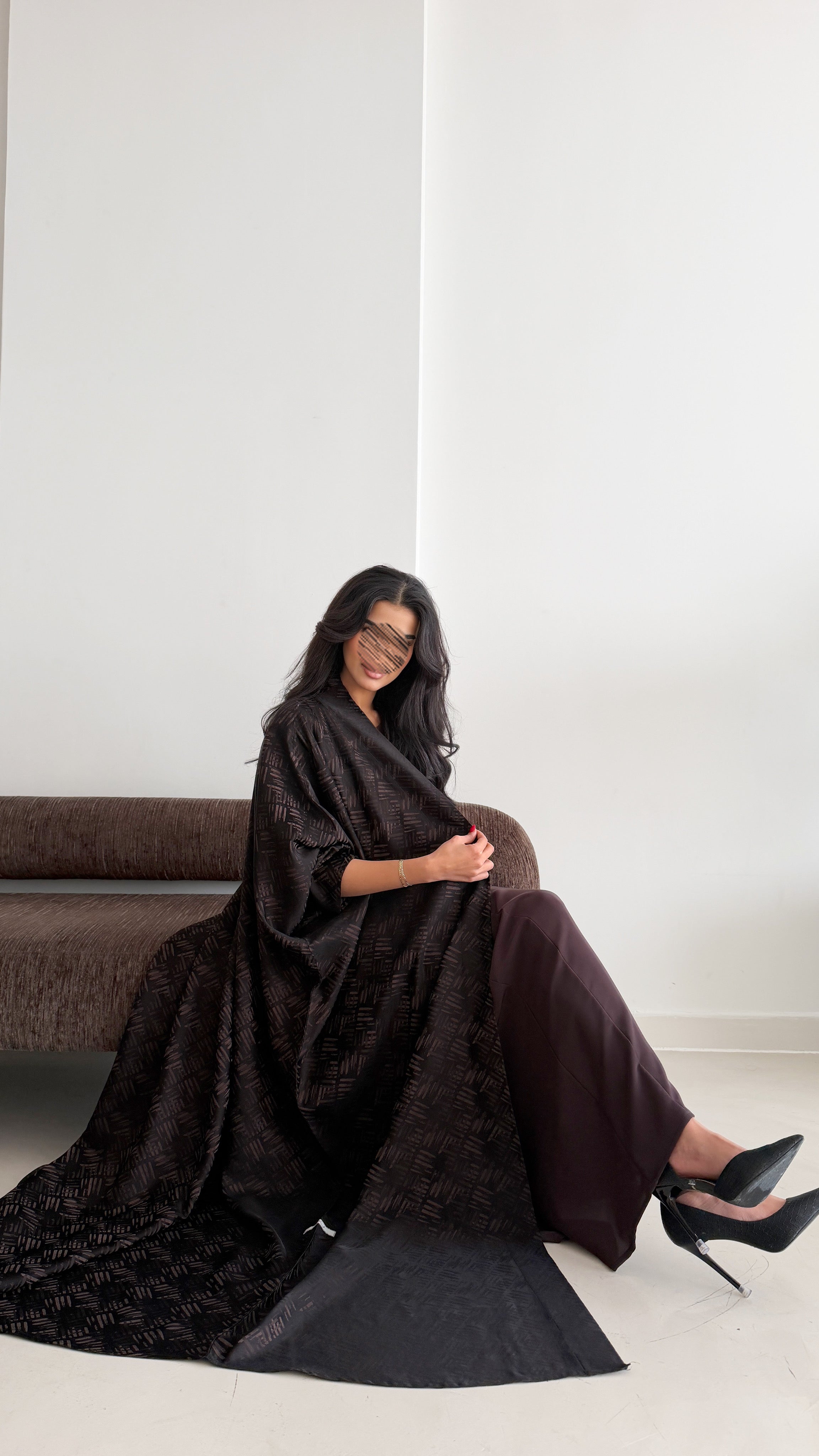 MW2080 -   عباية جاكار قصه بشت مع اضافة فستان داخلي كريب حرير - Aya