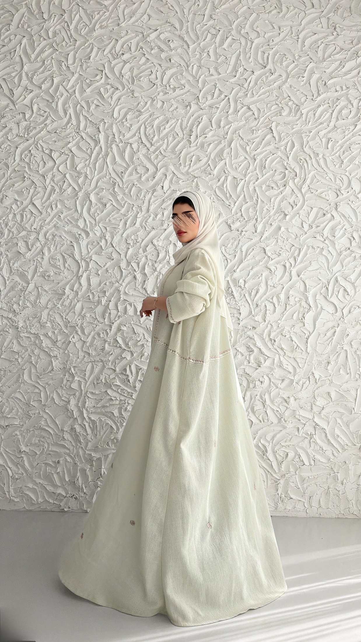 MW2061 - عباية لنن هندي قصه هينك تطريز يدوي - Aya