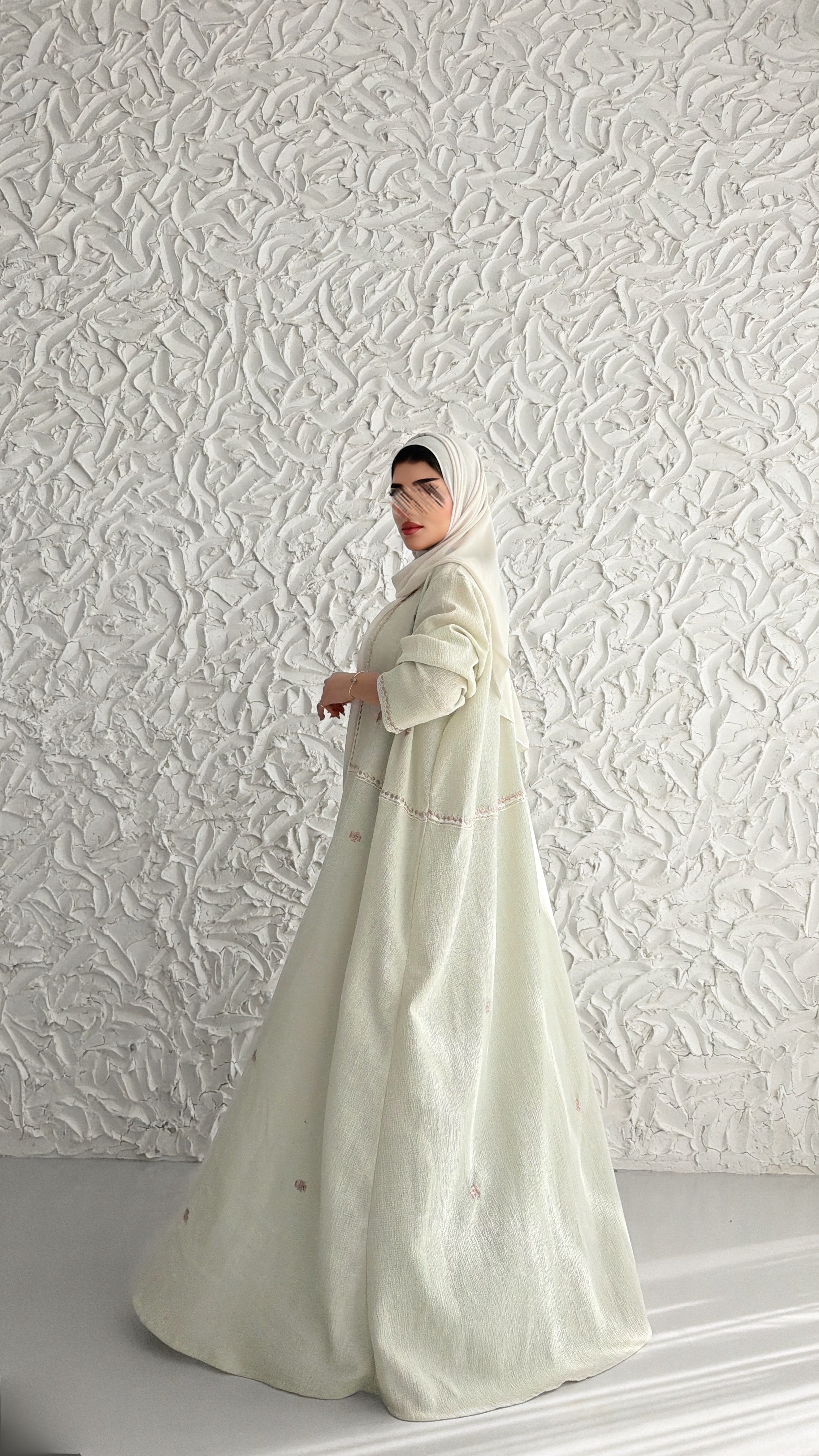 MW2061 - عباية لنن هندي قصه هينك تطريز يدوي - Aya