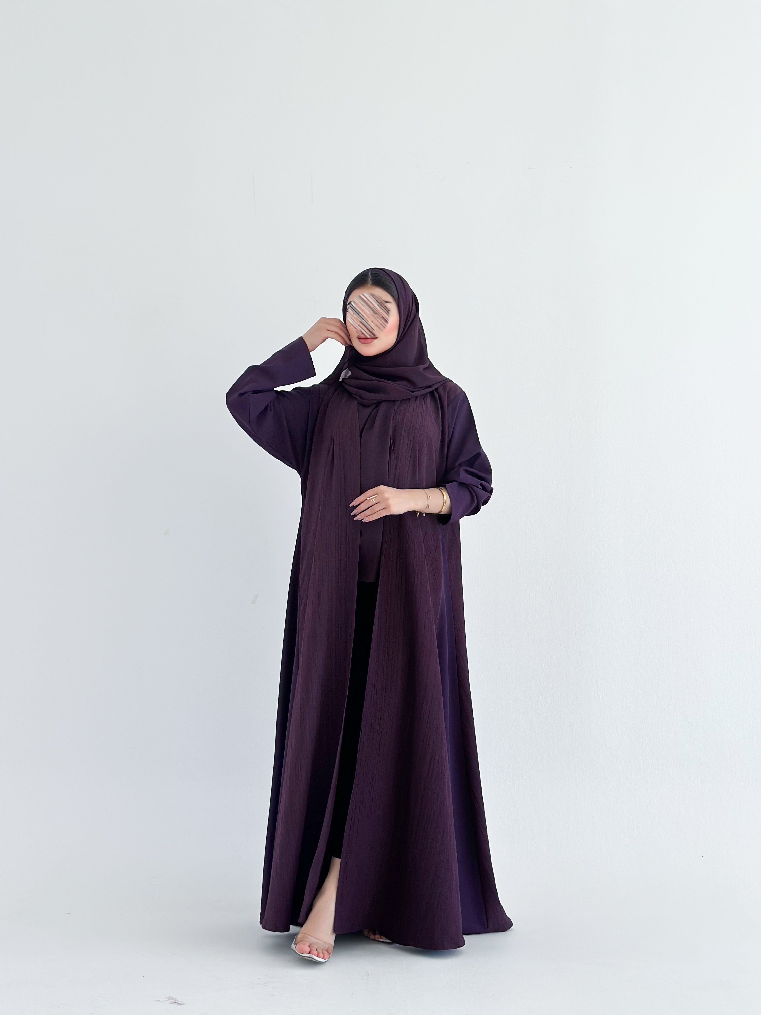 MW2116 -  عباية كريب بقصة نص كلوش مع اضافه جاكار  عصرية - Aya