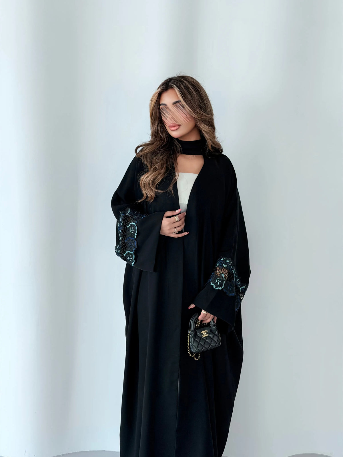 MWT4043  - عبايه سوداء نص بشت - Aya