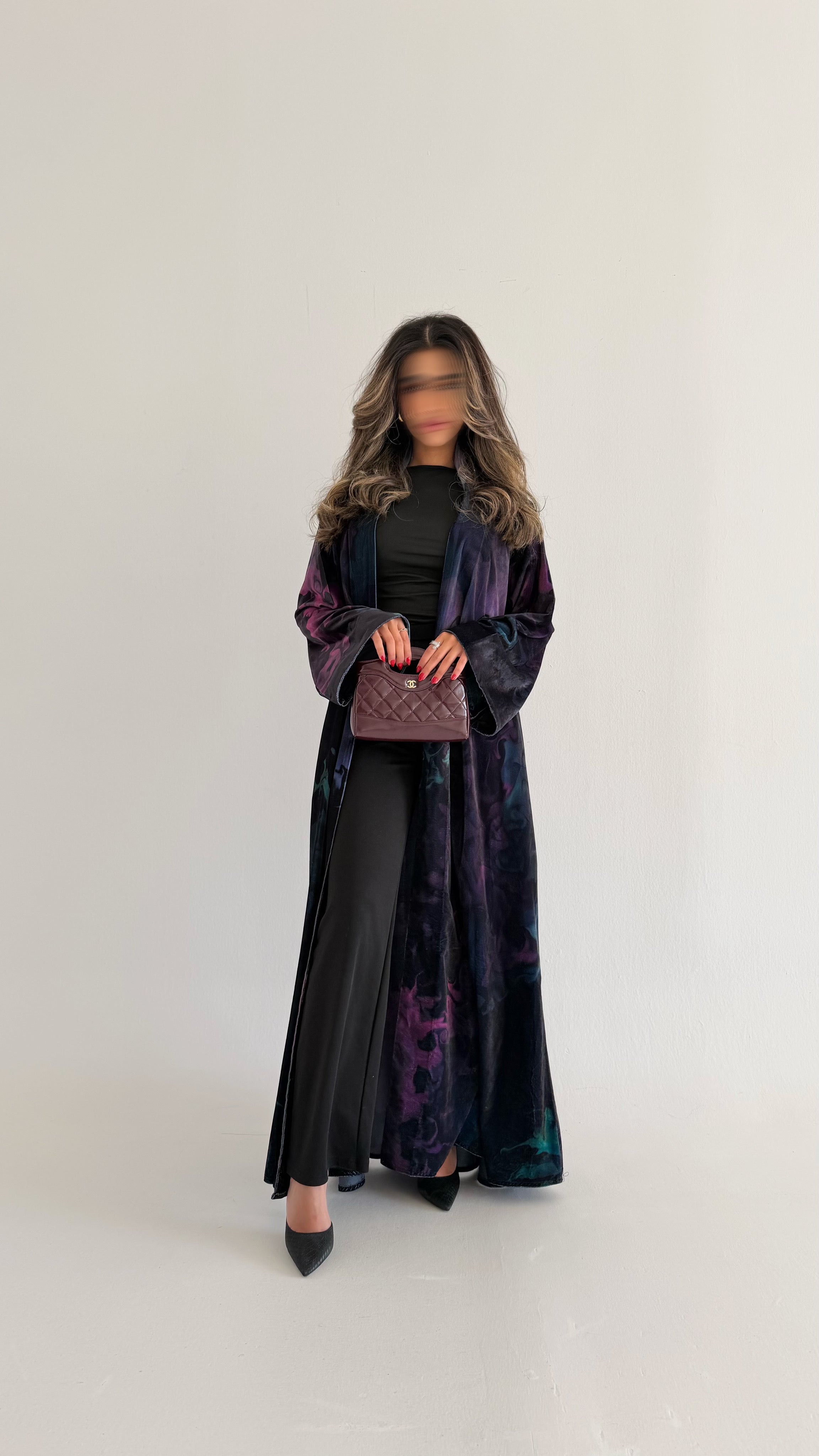 MW645 - Light Crepe Standing with Jacquard Half-Cloche